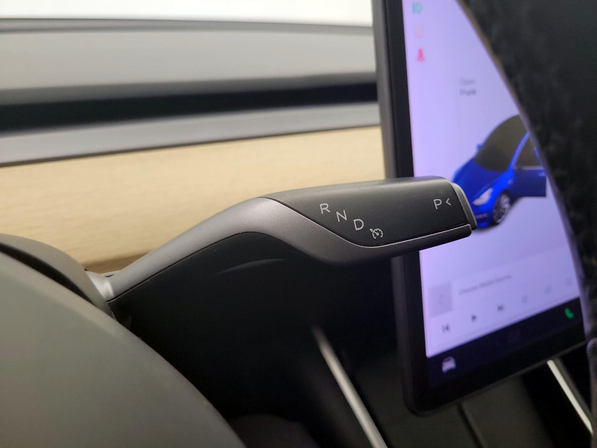 Thumbnail: 2020 Tesla Model 3 - 15
