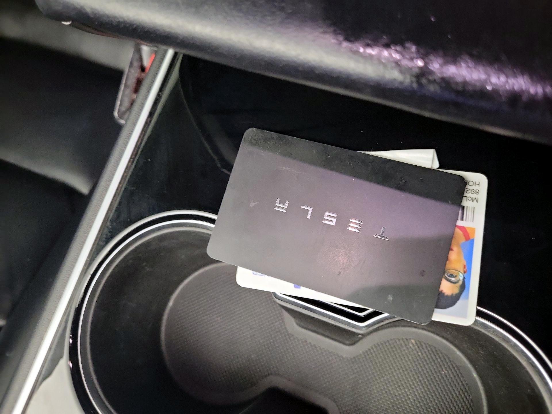 Thumbnail: 2020 Tesla Model 3 - 20