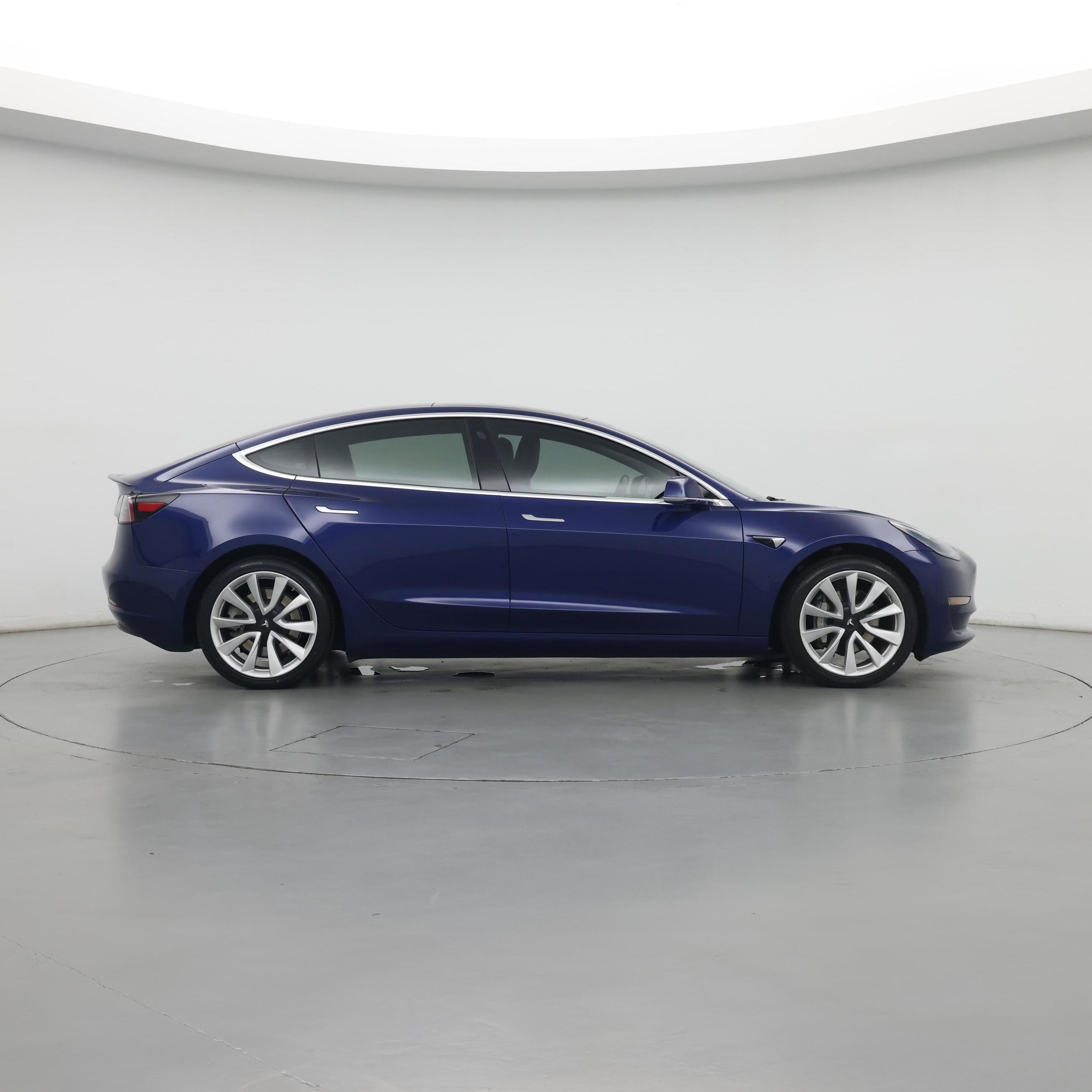 Thumbnail: 2020 Tesla Model 3 - 7