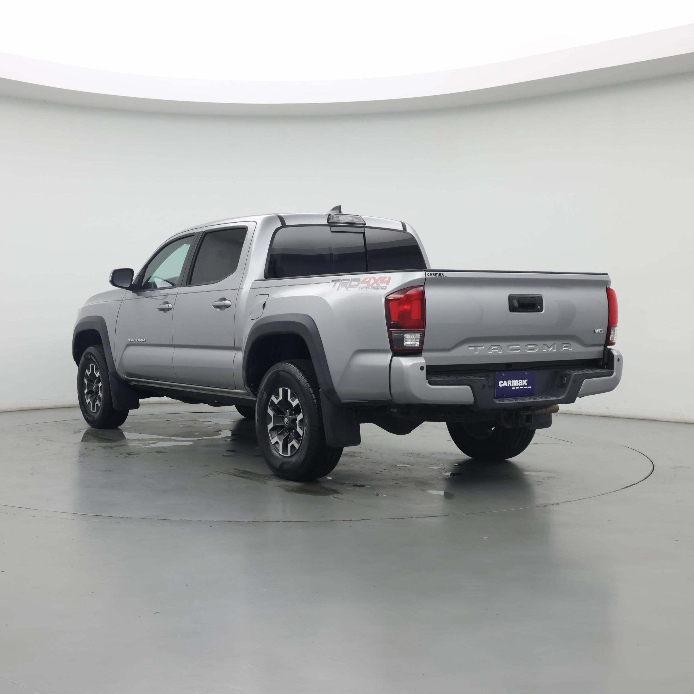 Thumbnail: 2019 Toyota Tacoma - 2
