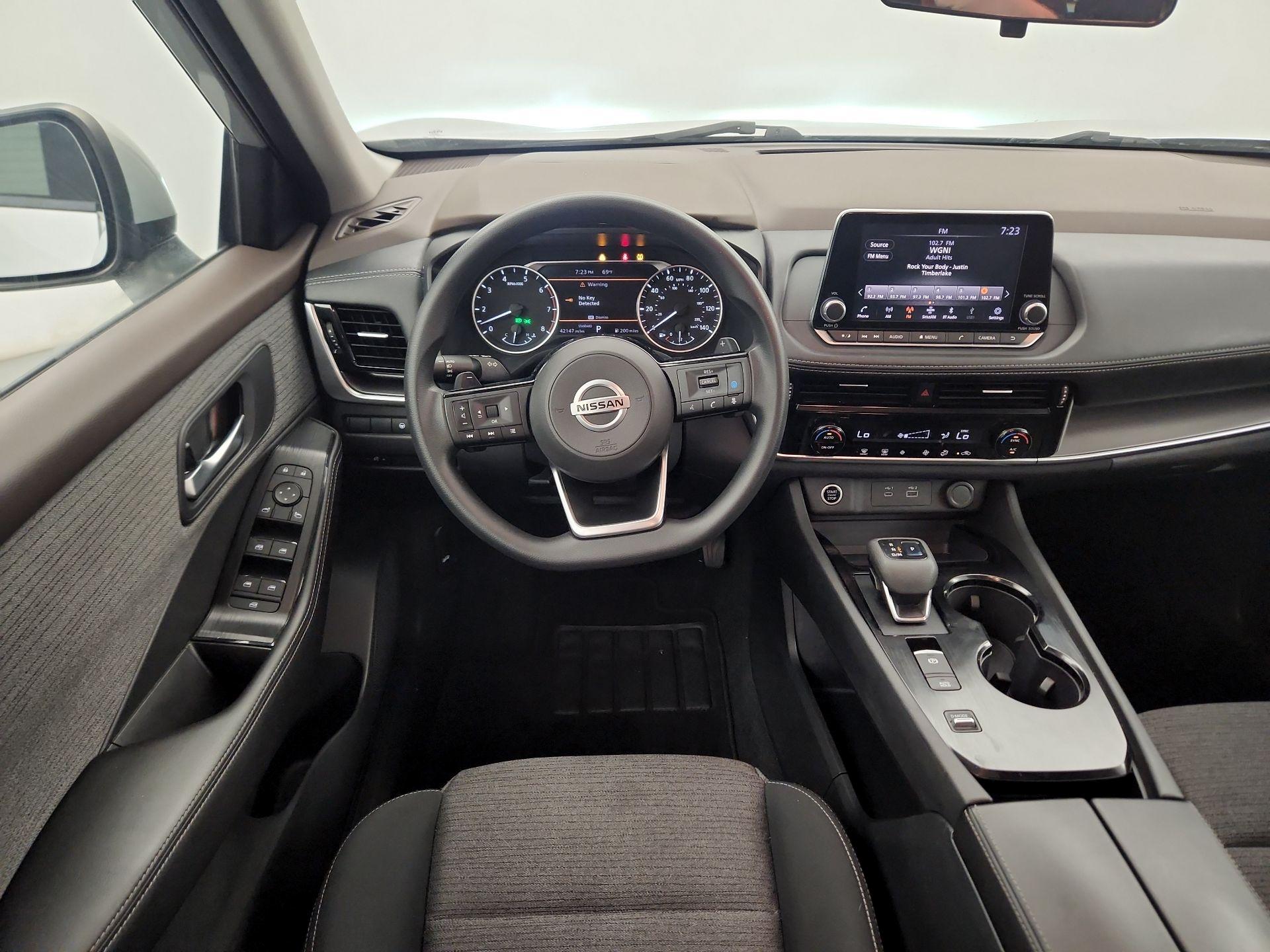 Thumbnail: 2021 Nissan Rogue - 10
