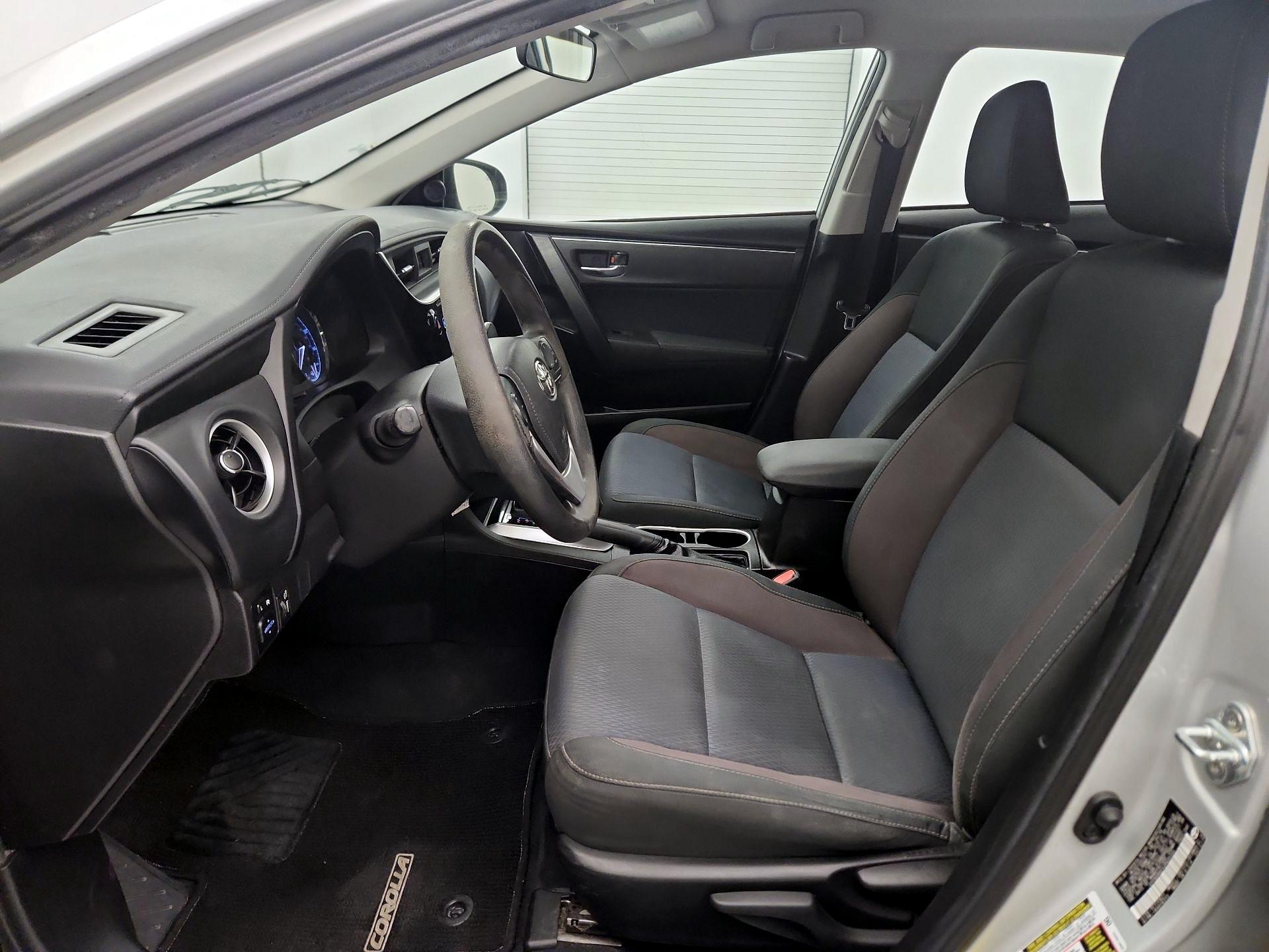 Thumbnail: 2018 Toyota Corolla - 11