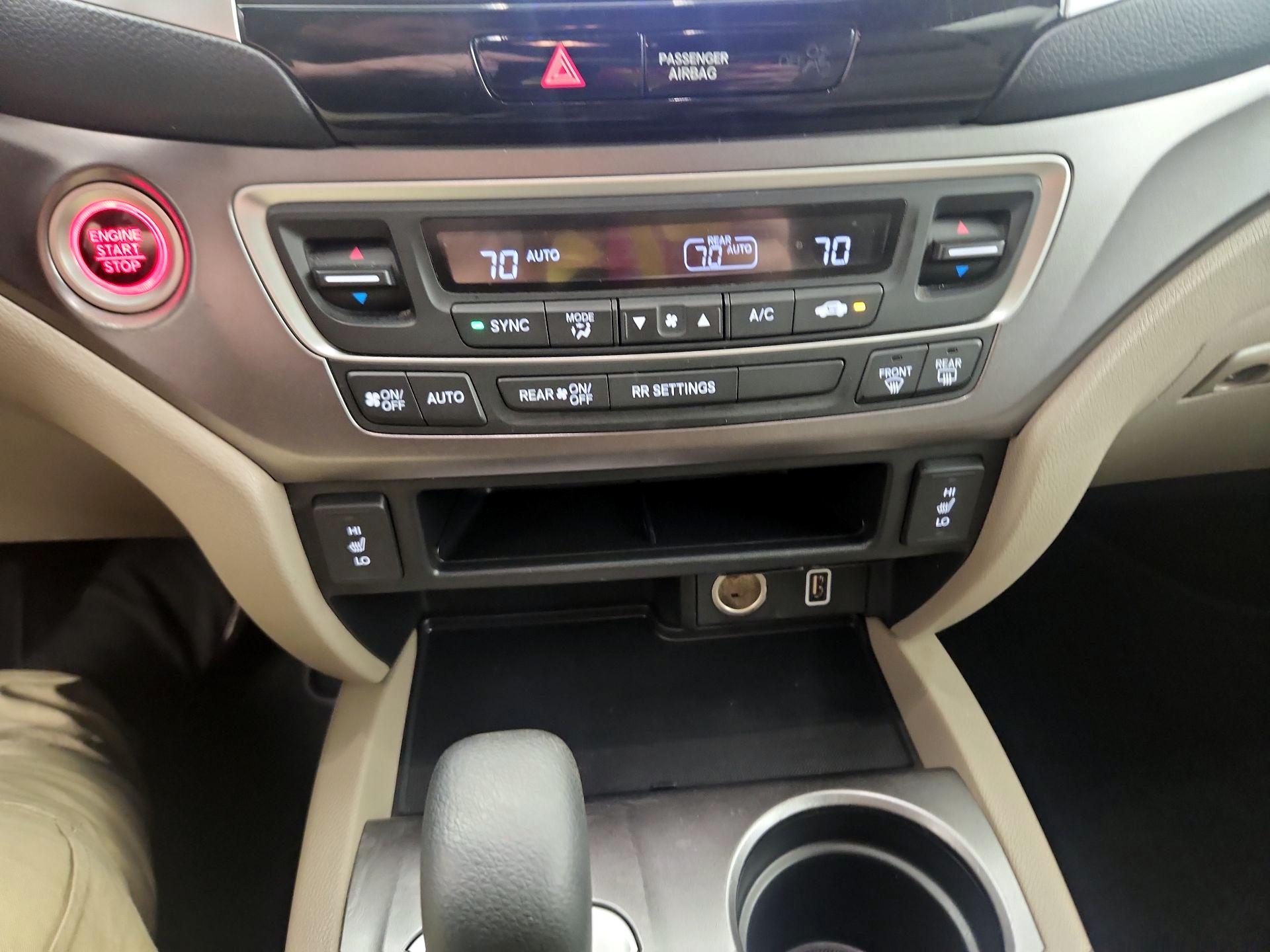 Thumbnail: 2019 Honda Ridgeline - 17