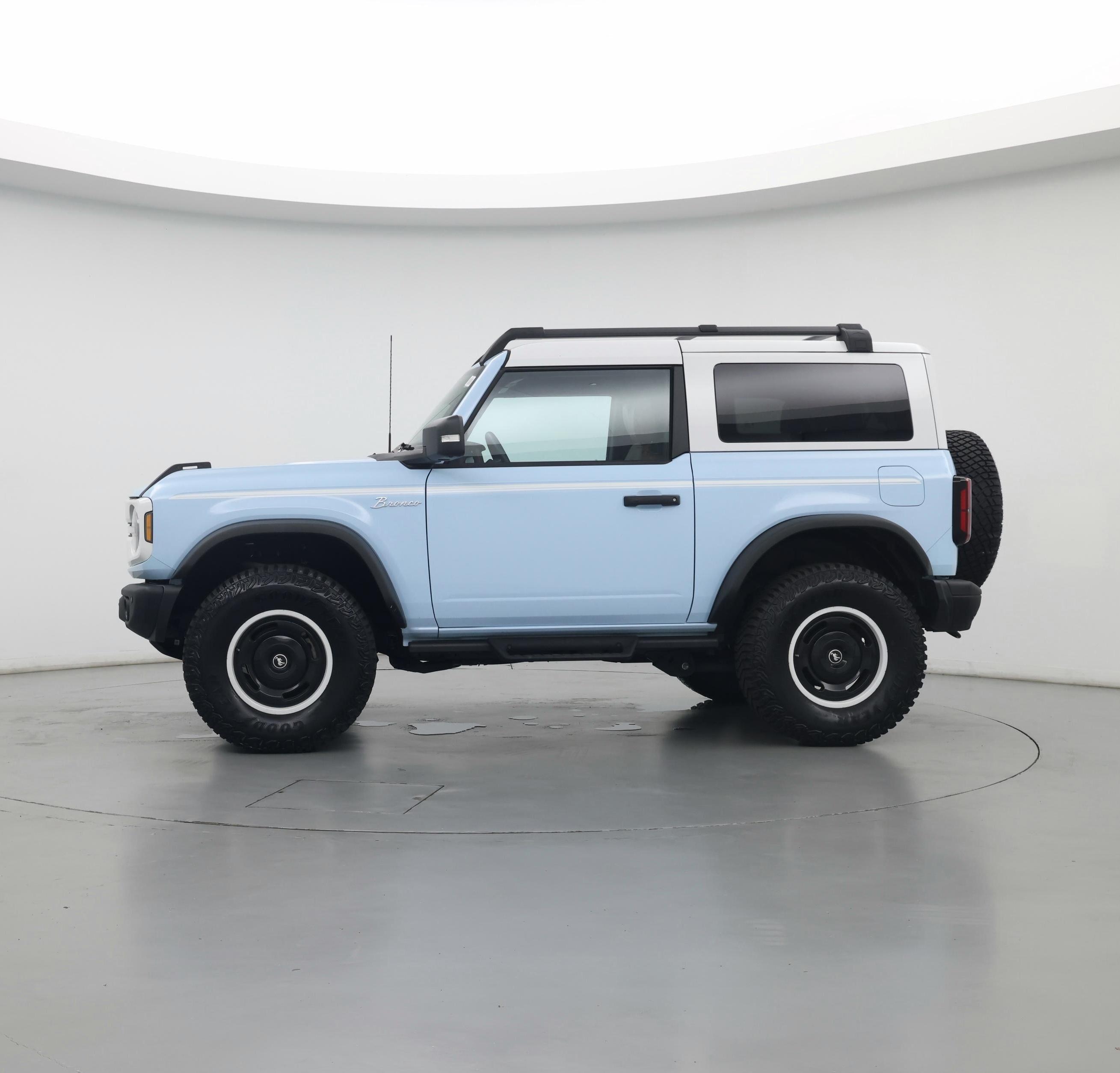 Thumbnail: 2024 Ford Bronco - 3