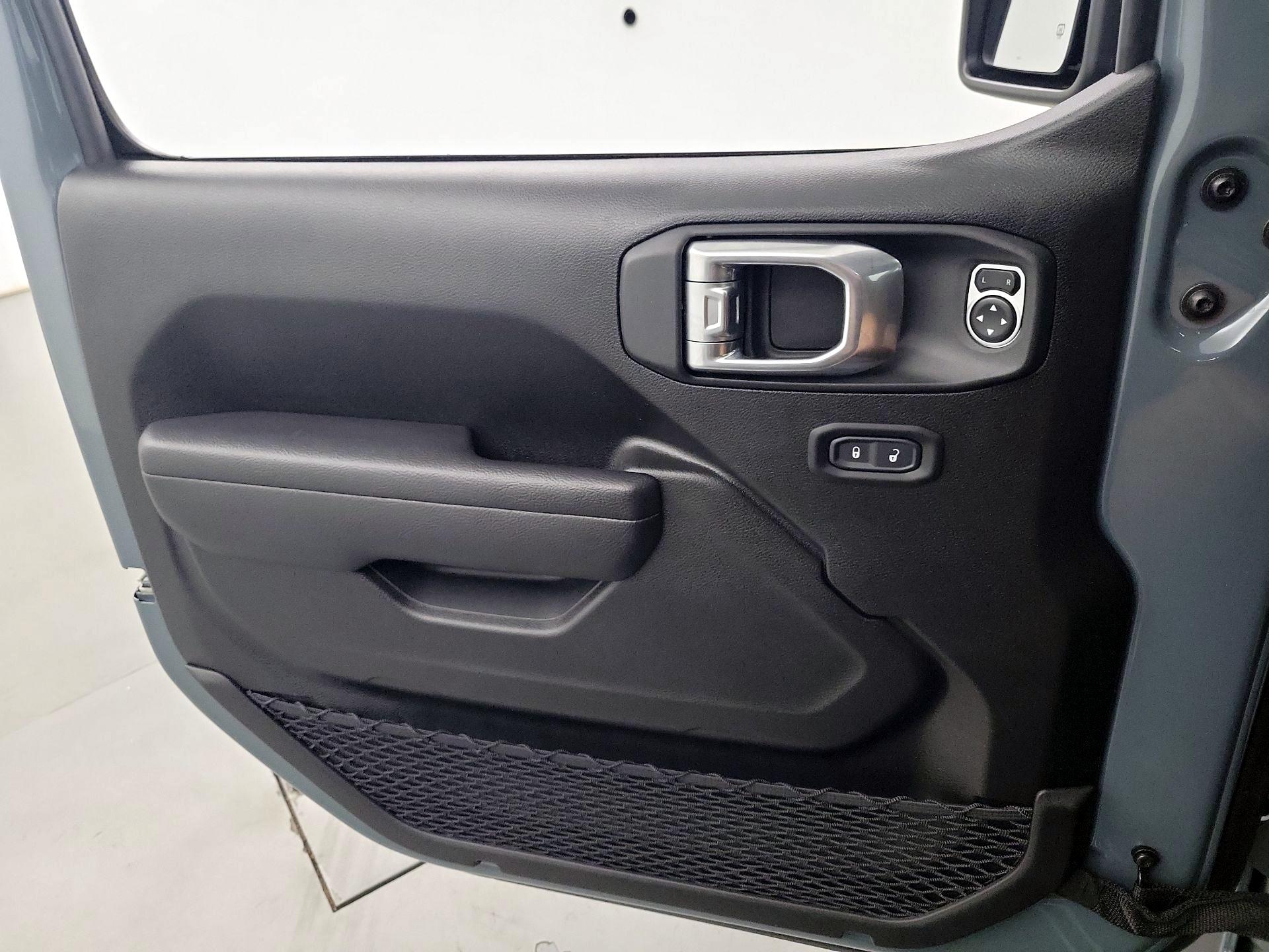 Thumbnail: 2024 Jeep Wrangler - 12