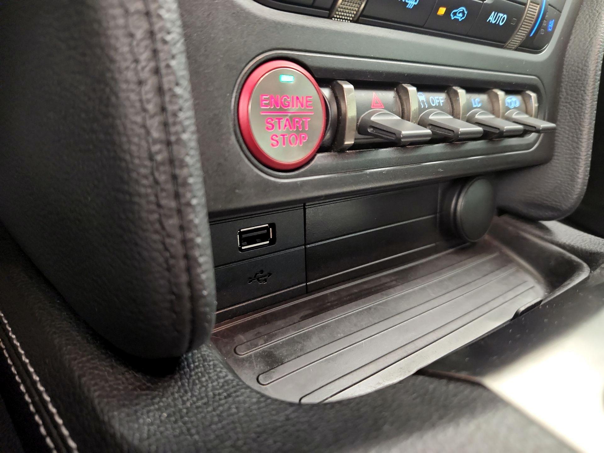 Thumbnail: 2019 Ford Mustang - 19
