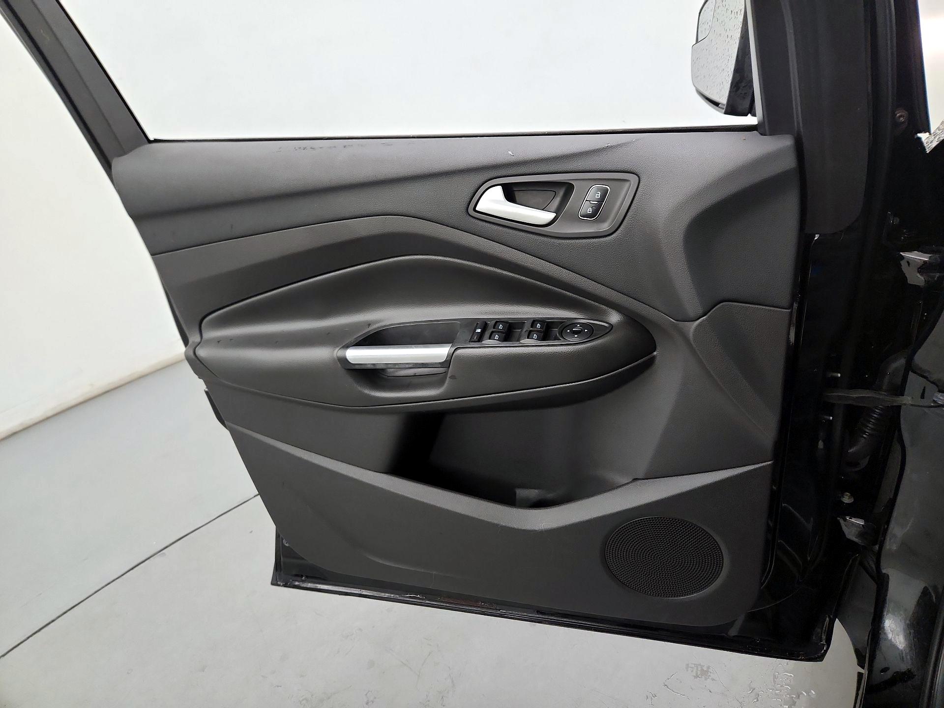 Thumbnail: 2017 Ford Escape - 12