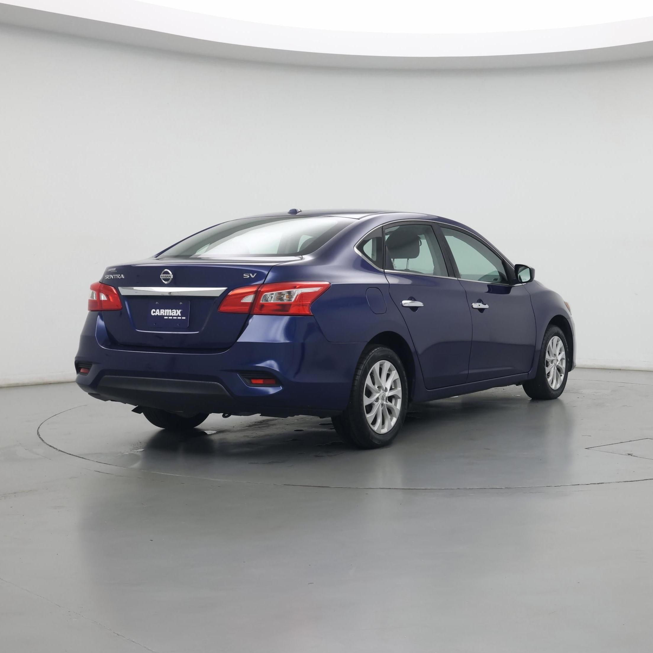 Thumbnail: 2019 Nissan Sentra - 8