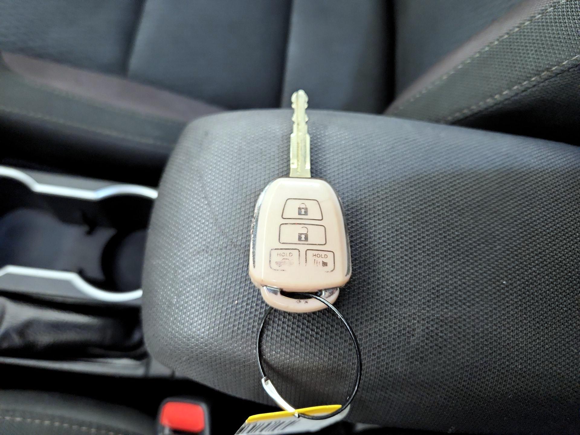 Thumbnail: 2017 Toyota Corolla - 20