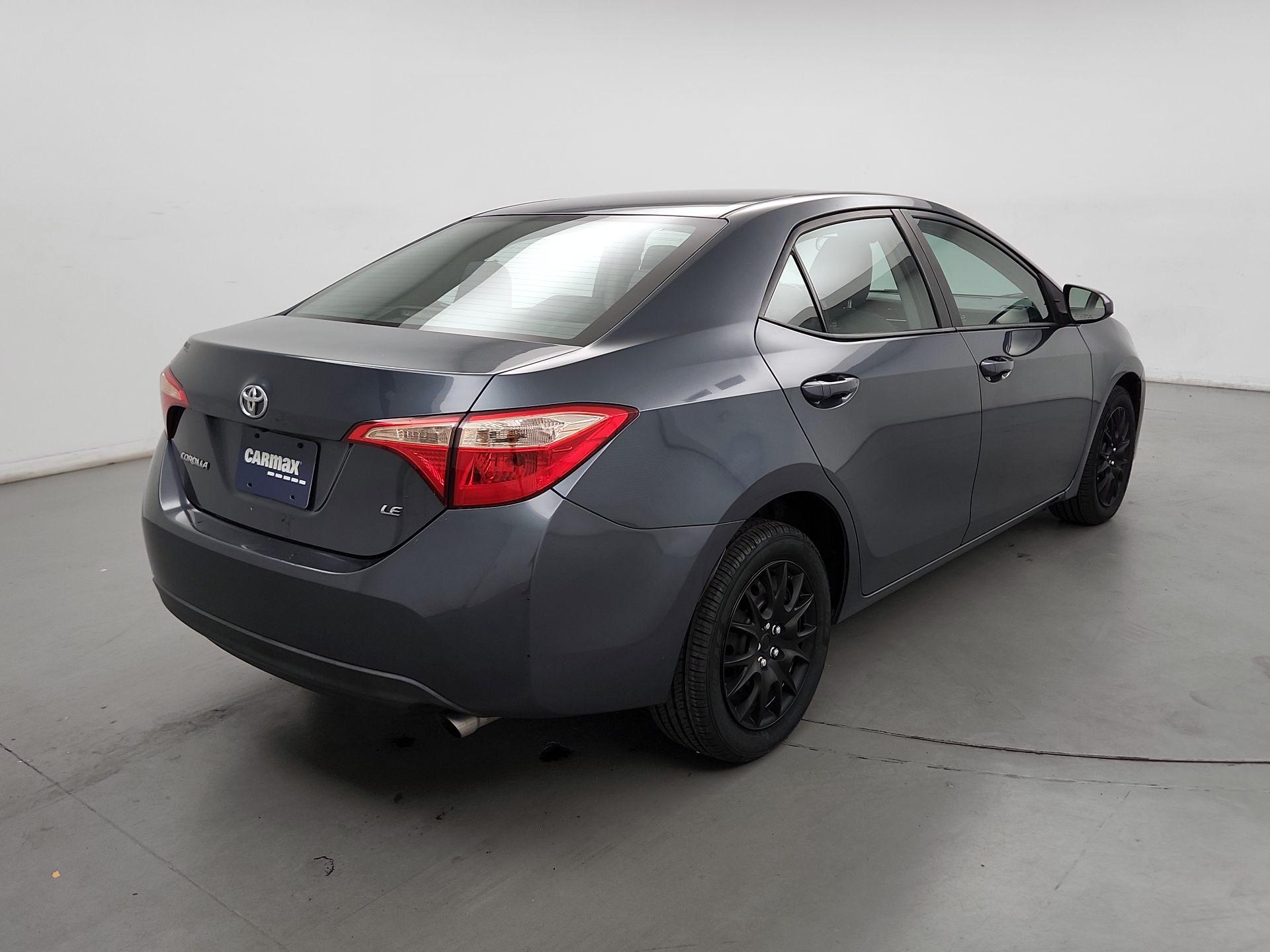 Thumbnail: 2017 Toyota Corolla - 5