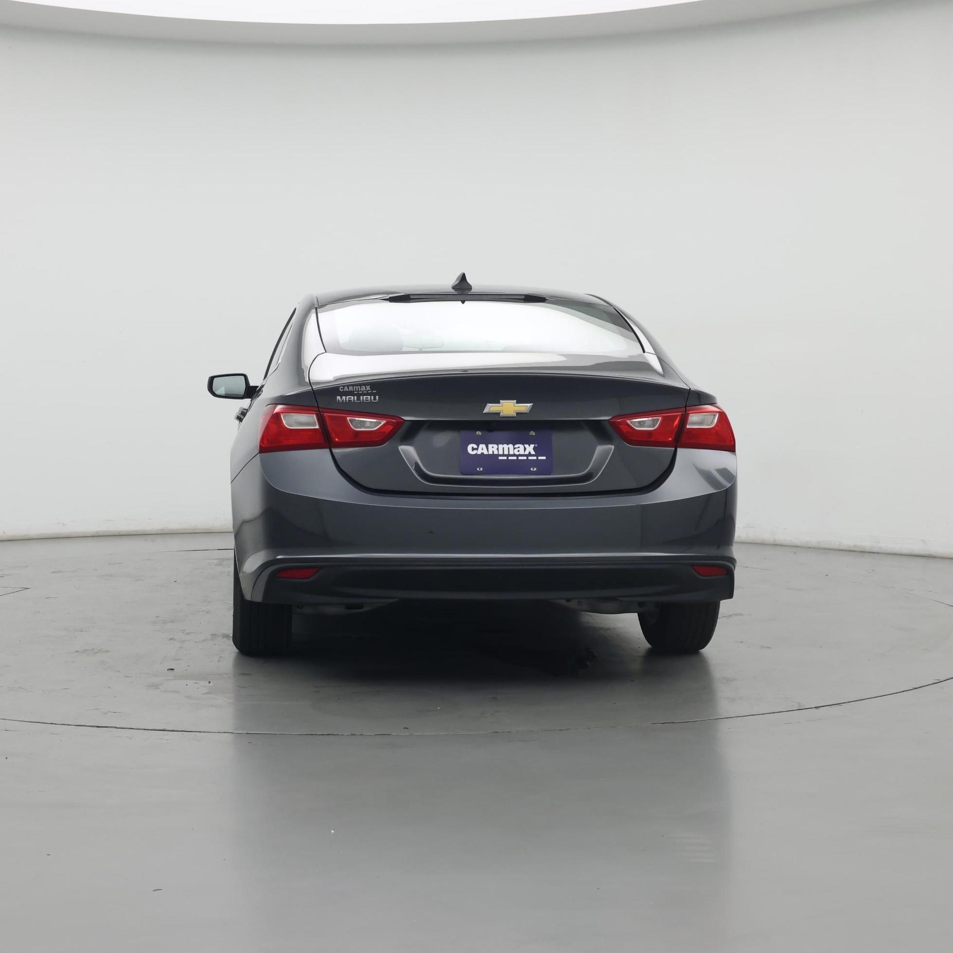 Thumbnail: 2018 Chevrolet Malibu - 6