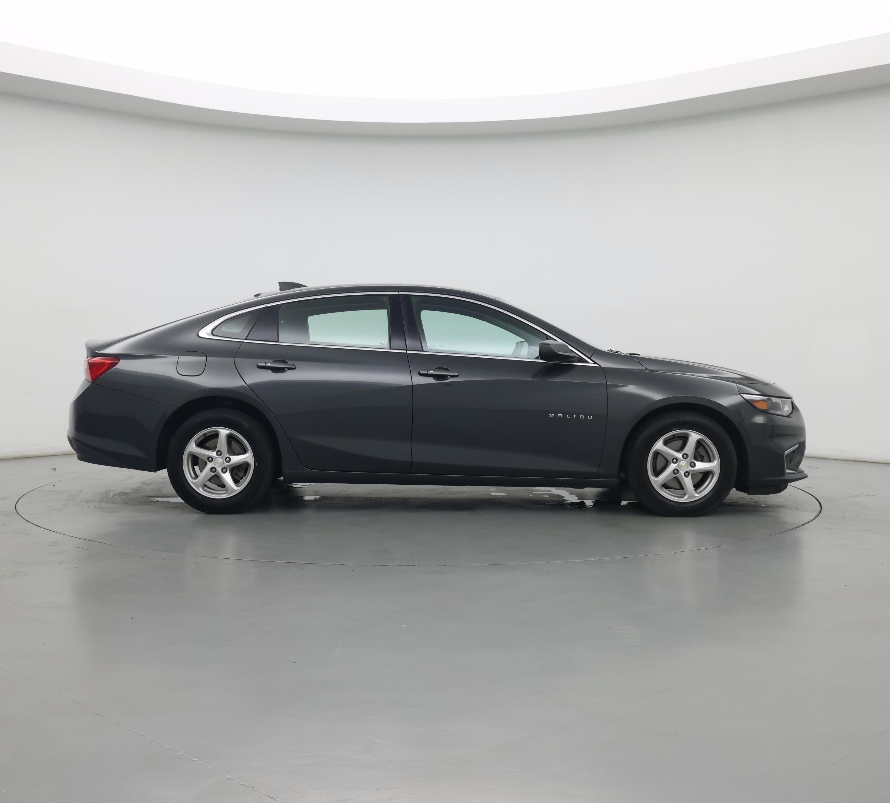 Thumbnail: 2018 Chevrolet Malibu - 7