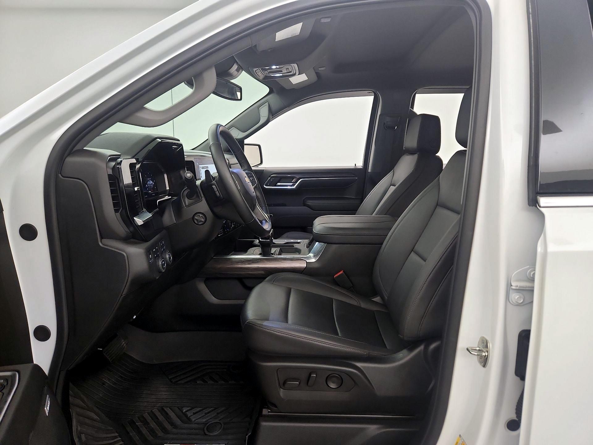 Thumbnail: 2024 Chevrolet Silverado 1500 - 11