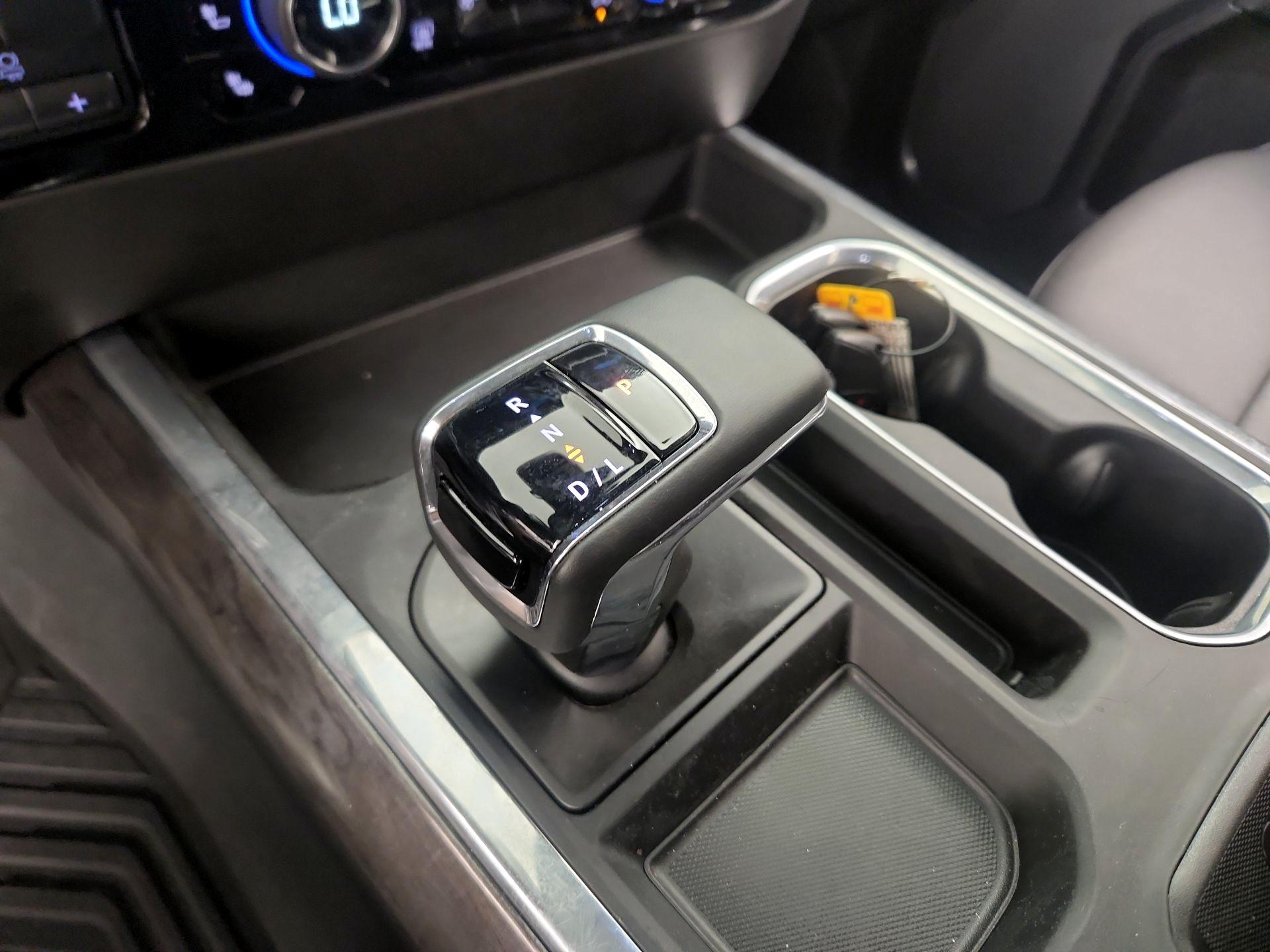 Thumbnail: 2024 Chevrolet Silverado 1500 - 18