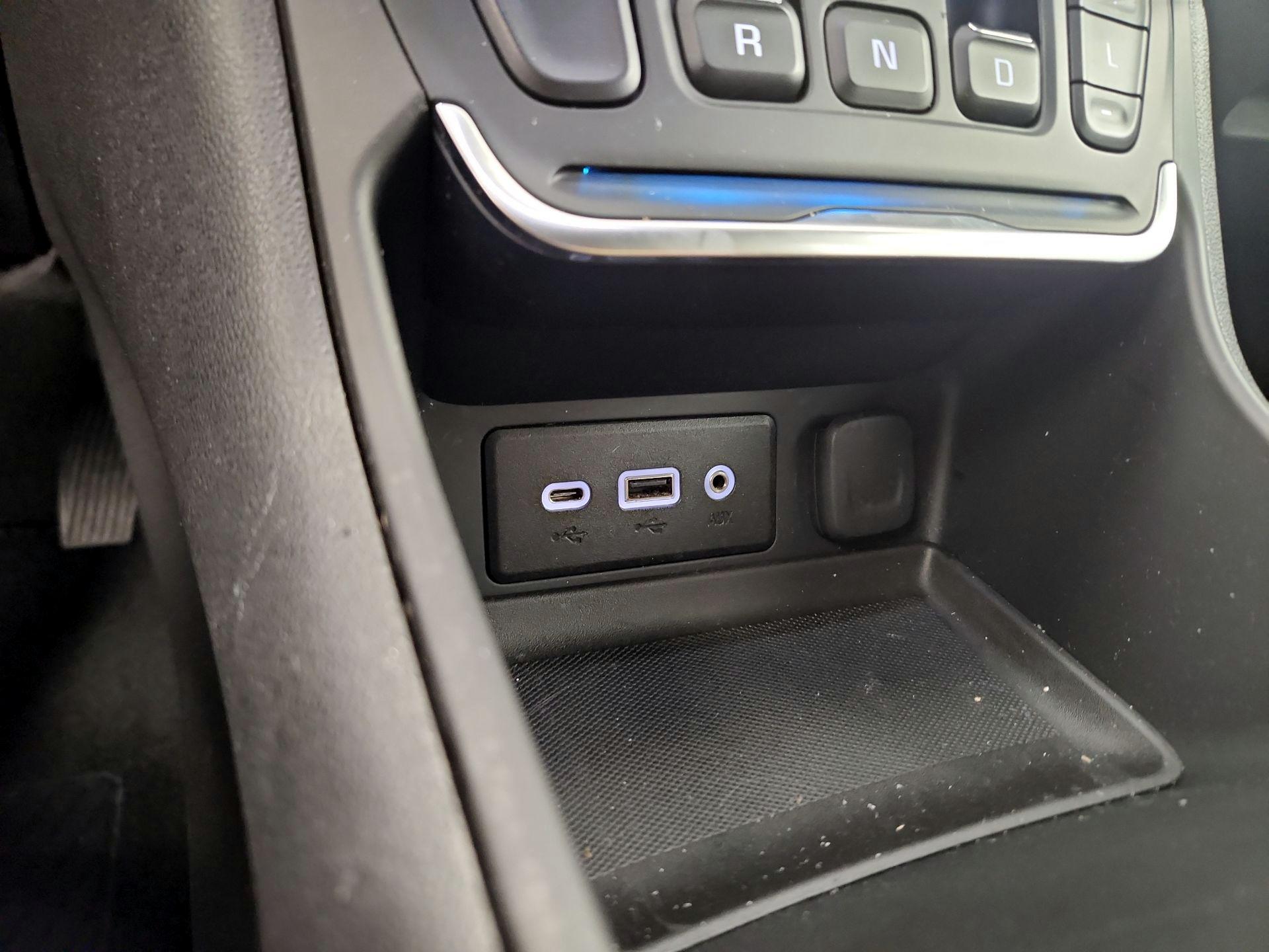 Thumbnail: 2019 GMC Terrain - 18