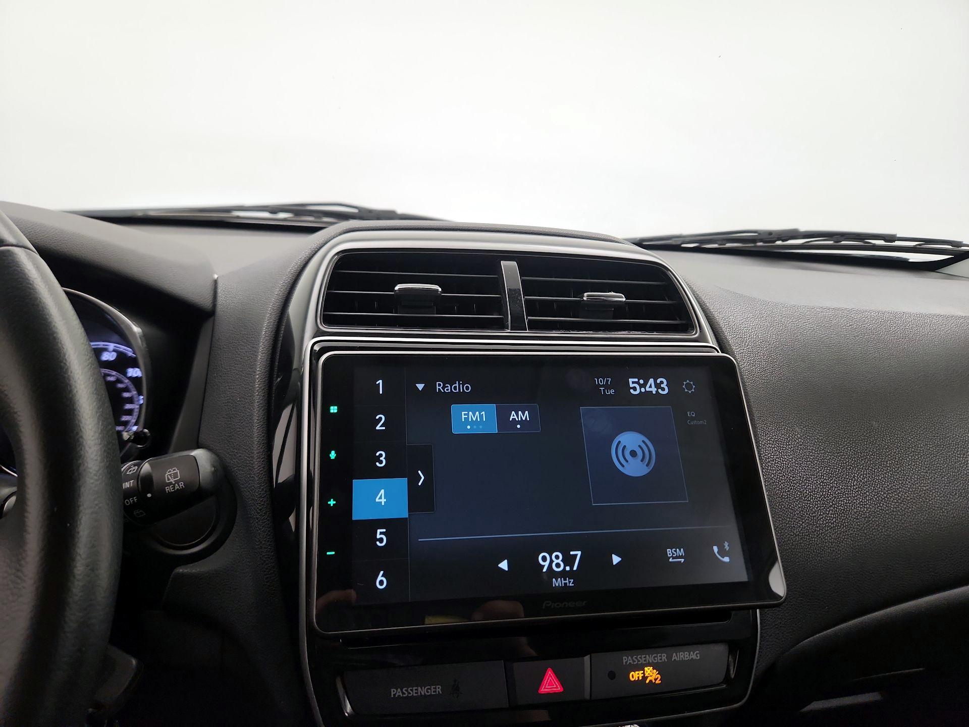 Thumbnail: 2021 Mitsubishi Outlander Sport - 15
