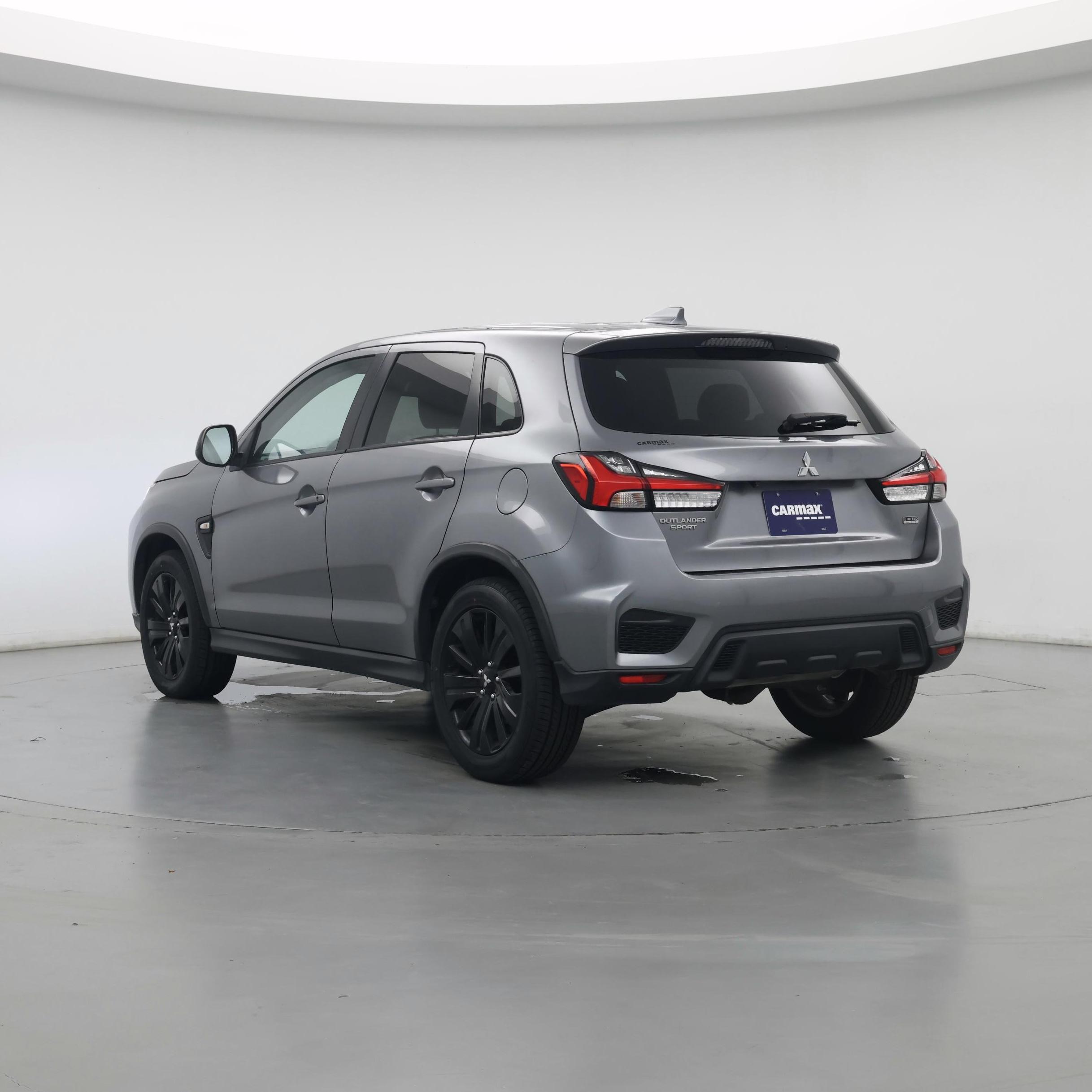 Thumbnail: 2021 Mitsubishi Outlander Sport - 2