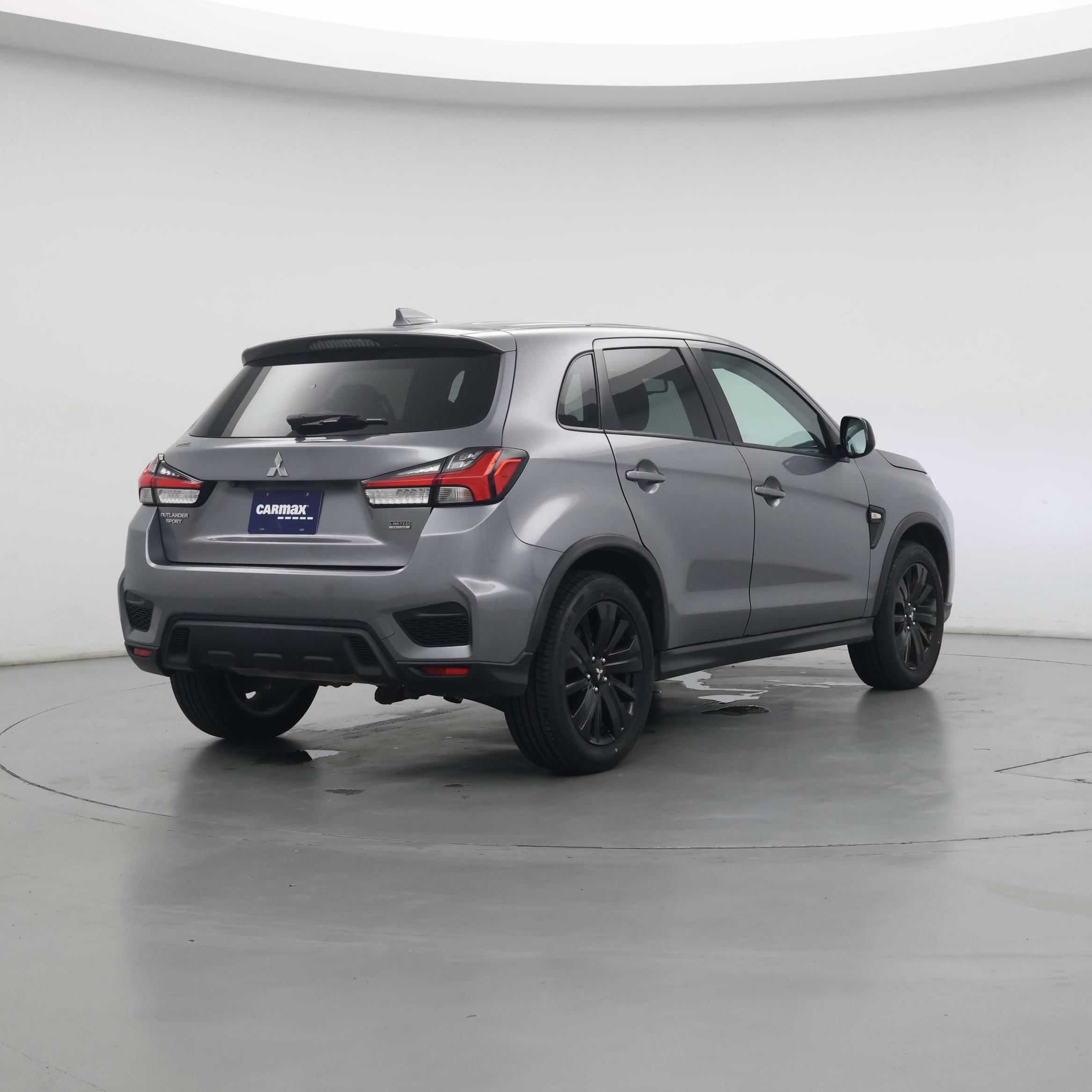 Thumbnail: 2021 Mitsubishi Outlander Sport - 8