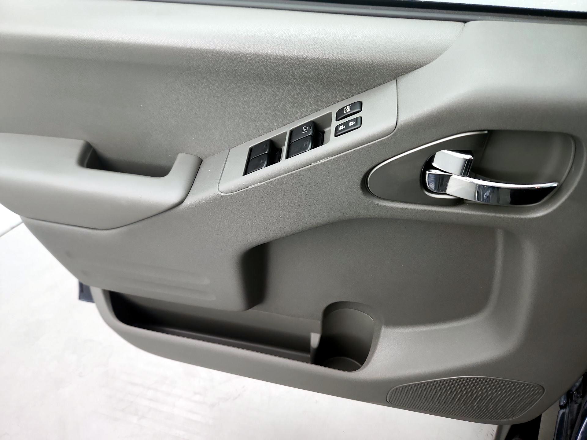 Thumbnail: 2019 Nissan Frontier - 12