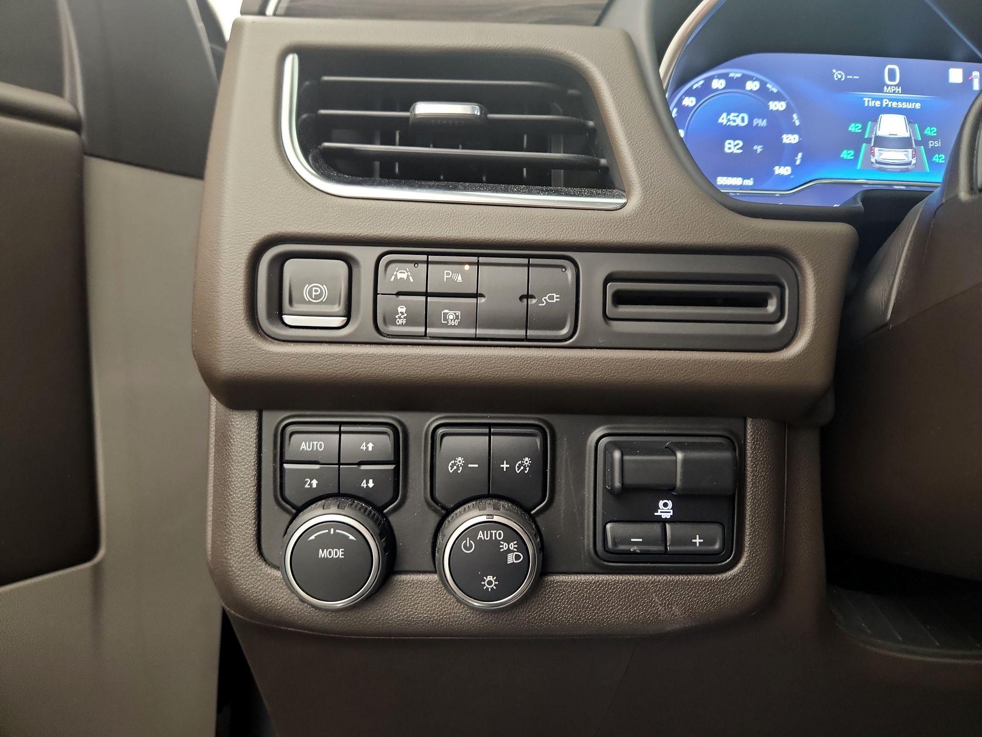 Thumbnail: 2022 Chevrolet Suburban - 13