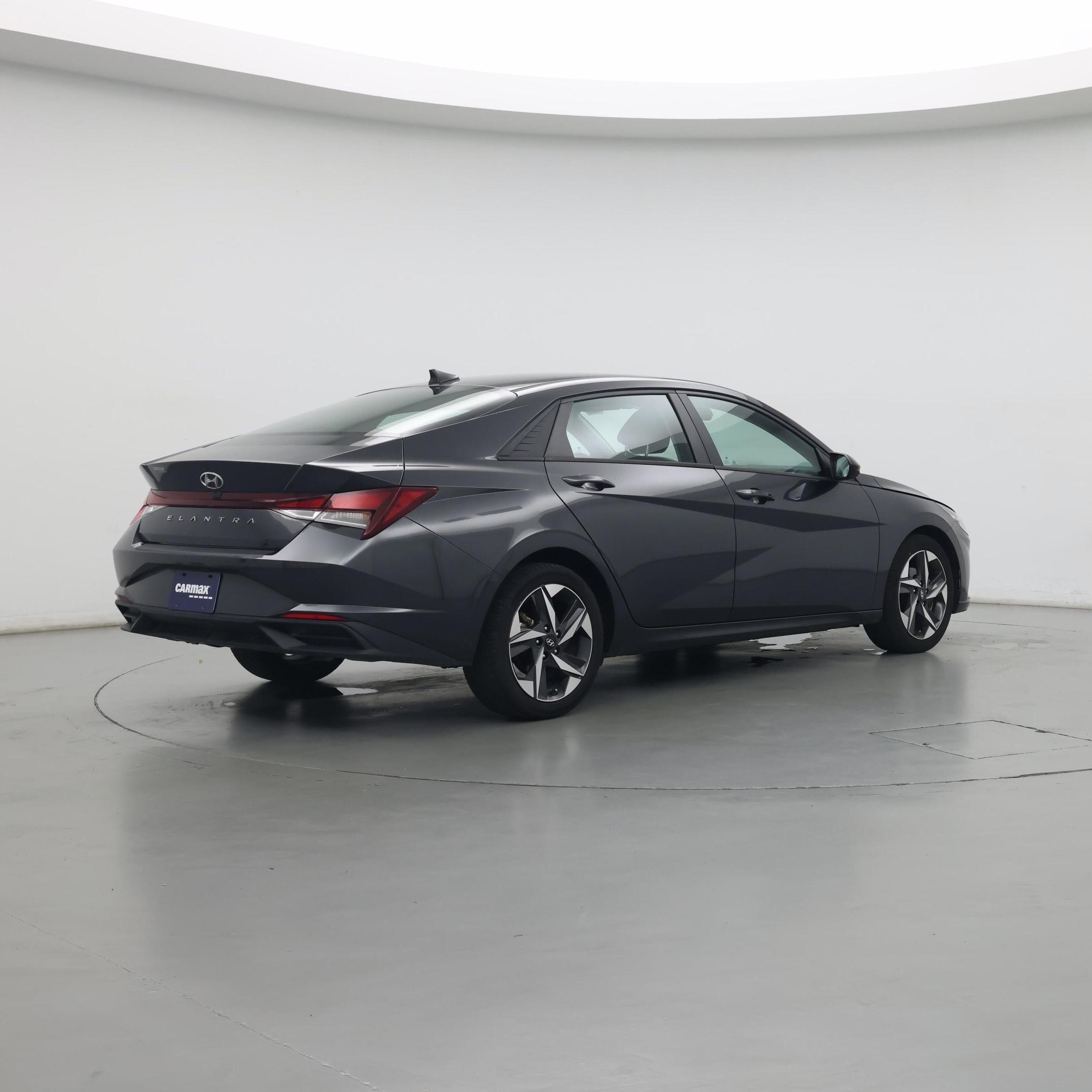 Thumbnail: 2023 Hyundai Elantra - 7