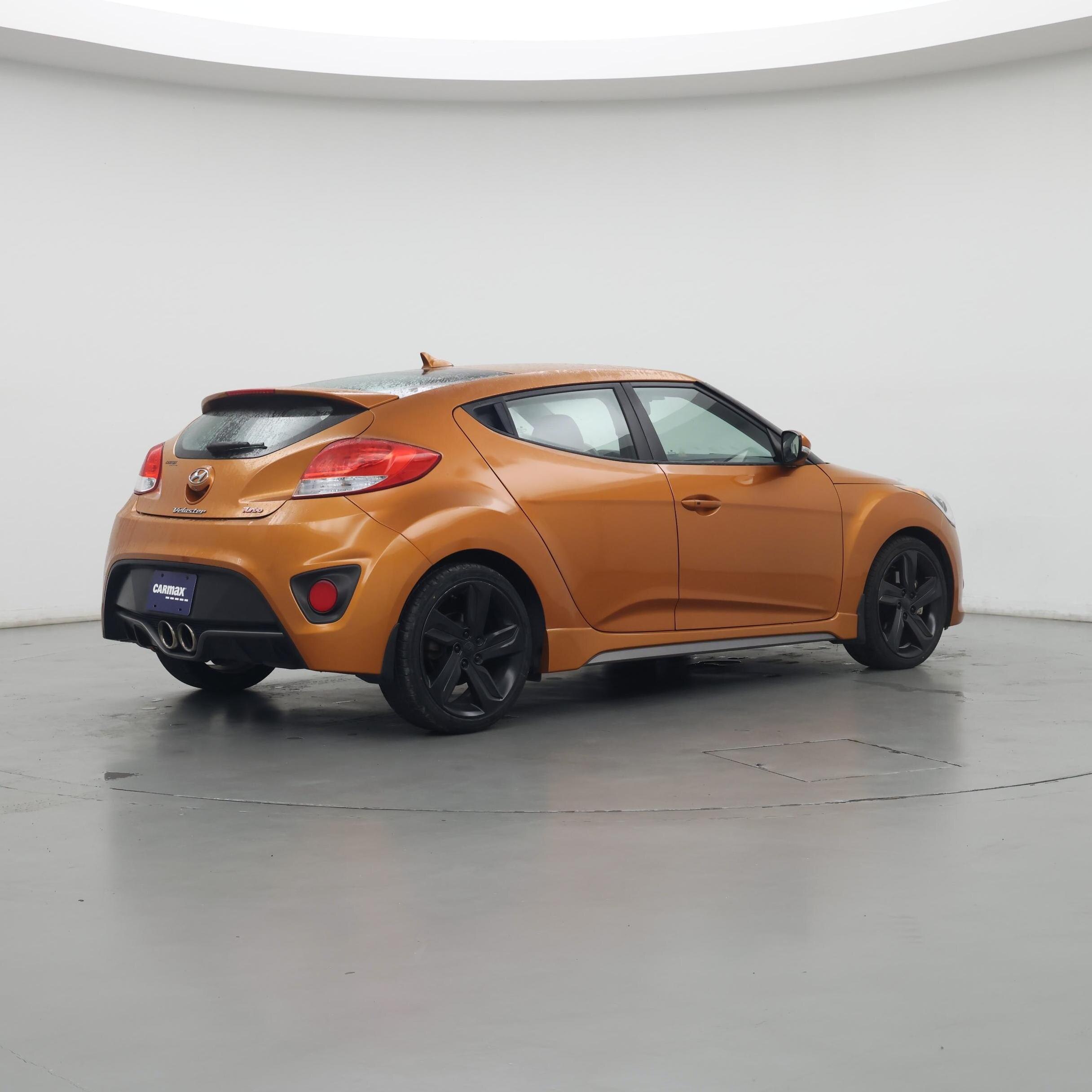 Thumbnail: 2015 Hyundai Veloster - 8