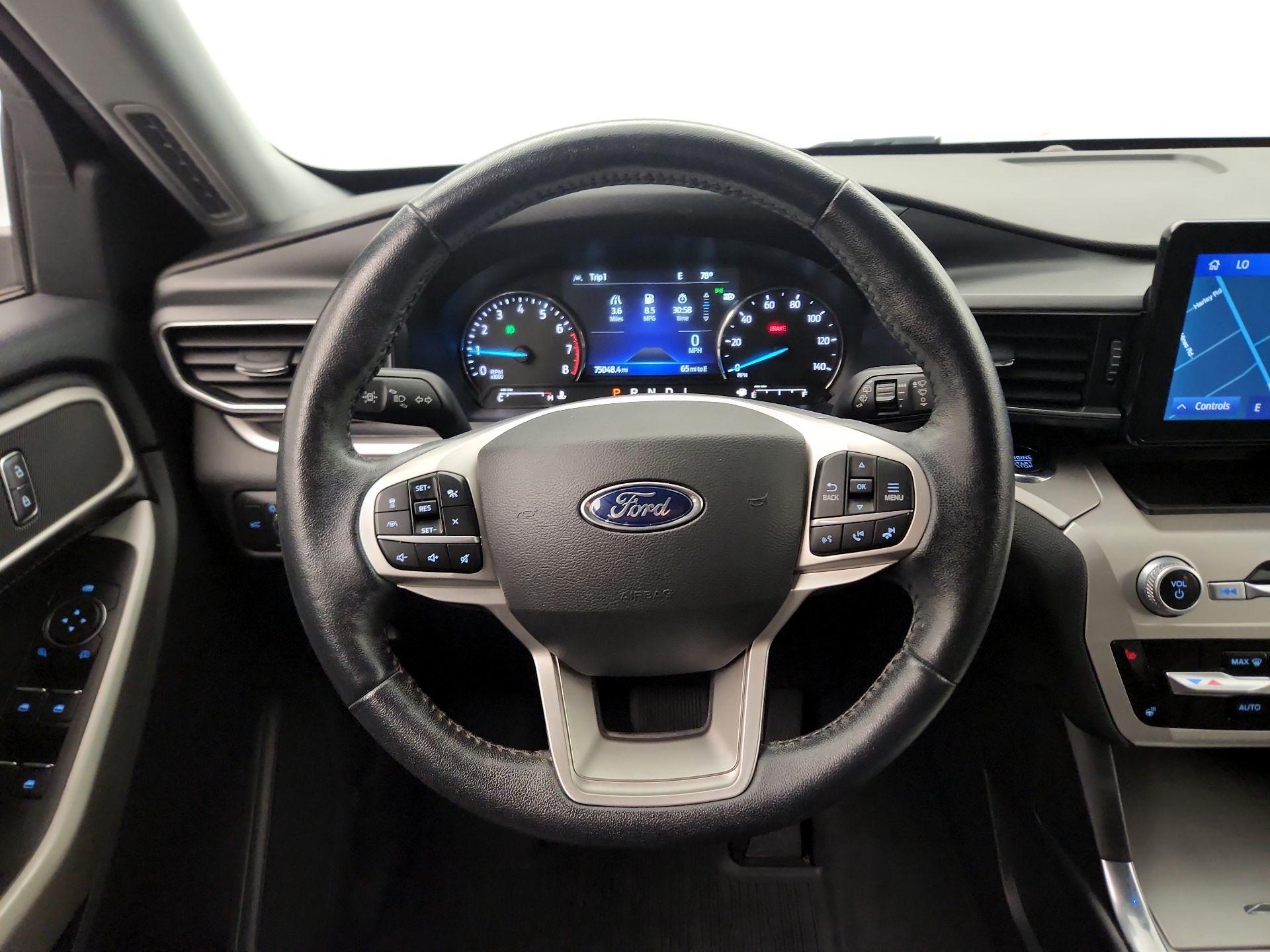 Thumbnail: 2022 Ford Explorer - 10