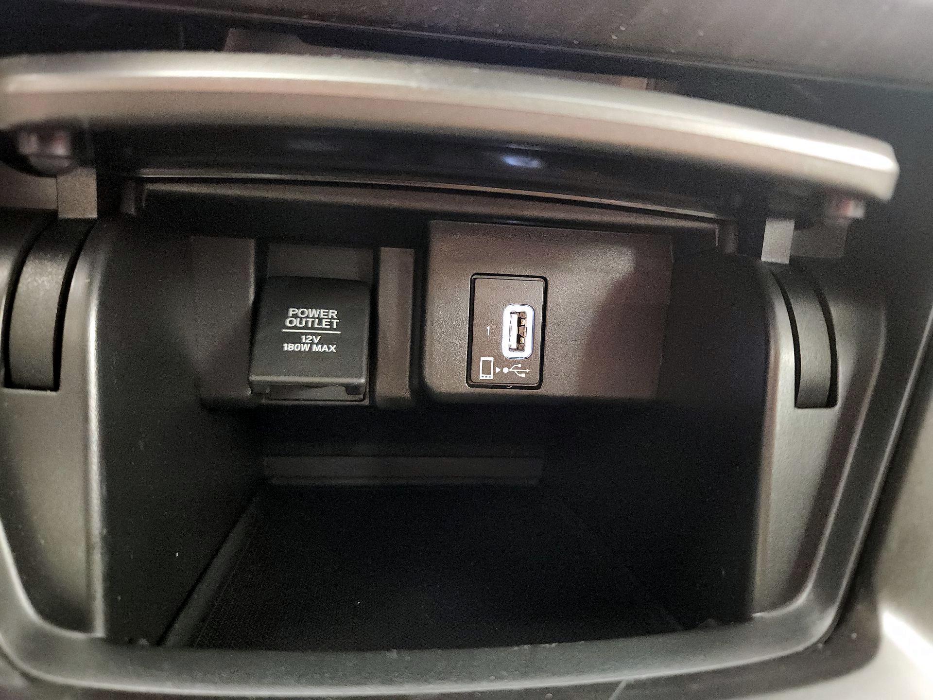 Thumbnail: 2018 Honda Accord - 18