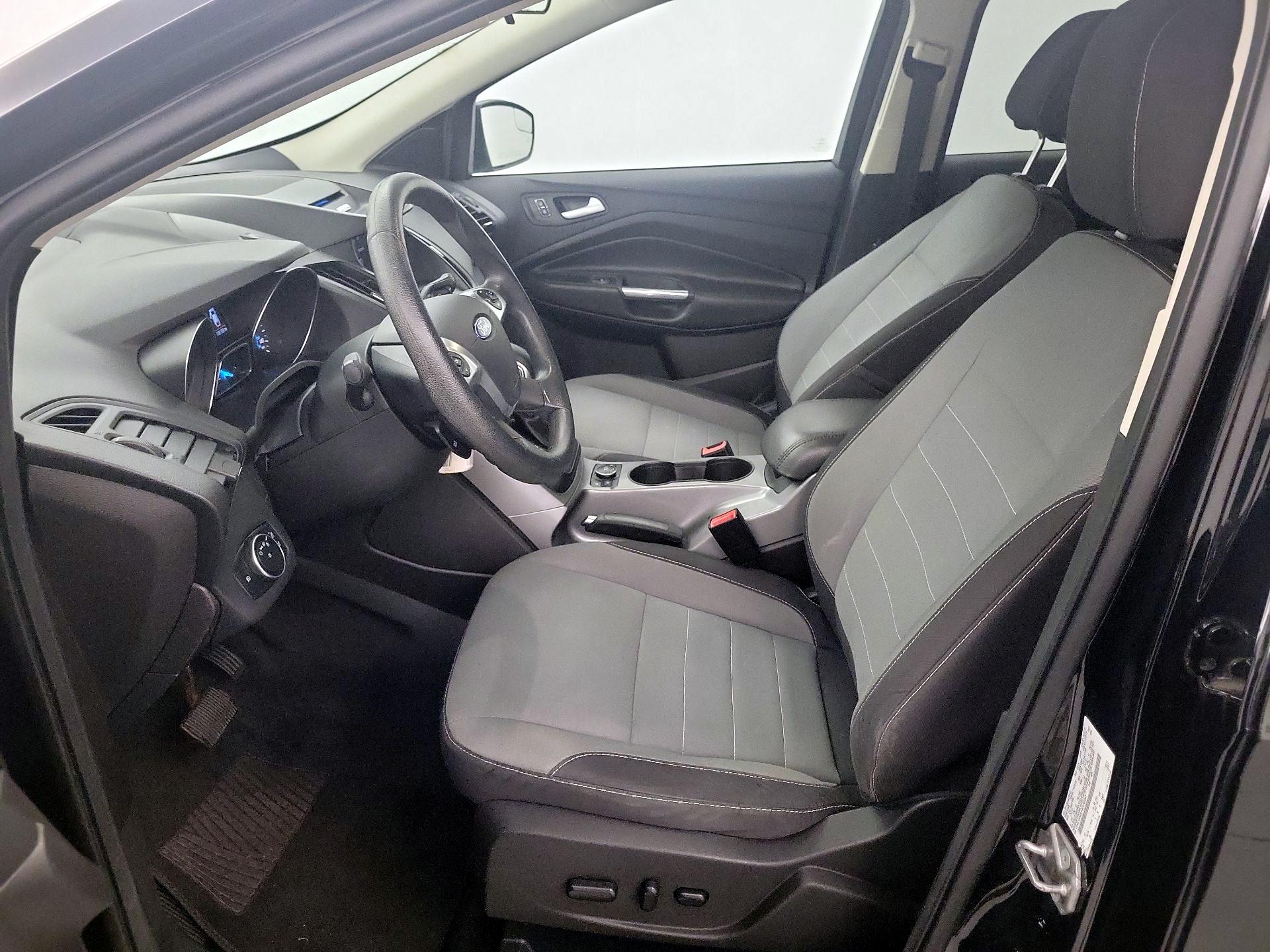 Thumbnail: 2016 Ford Escape - 11