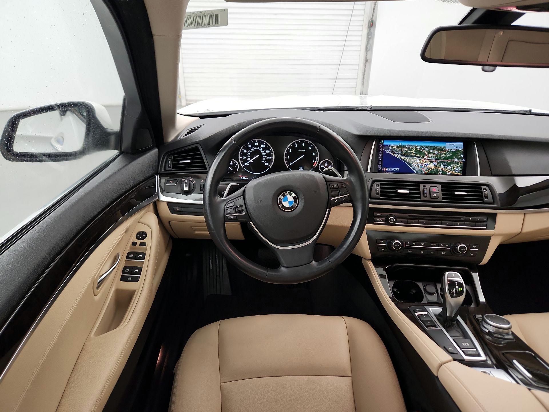 Thumbnail: 2016 BMW 5 Series - 10