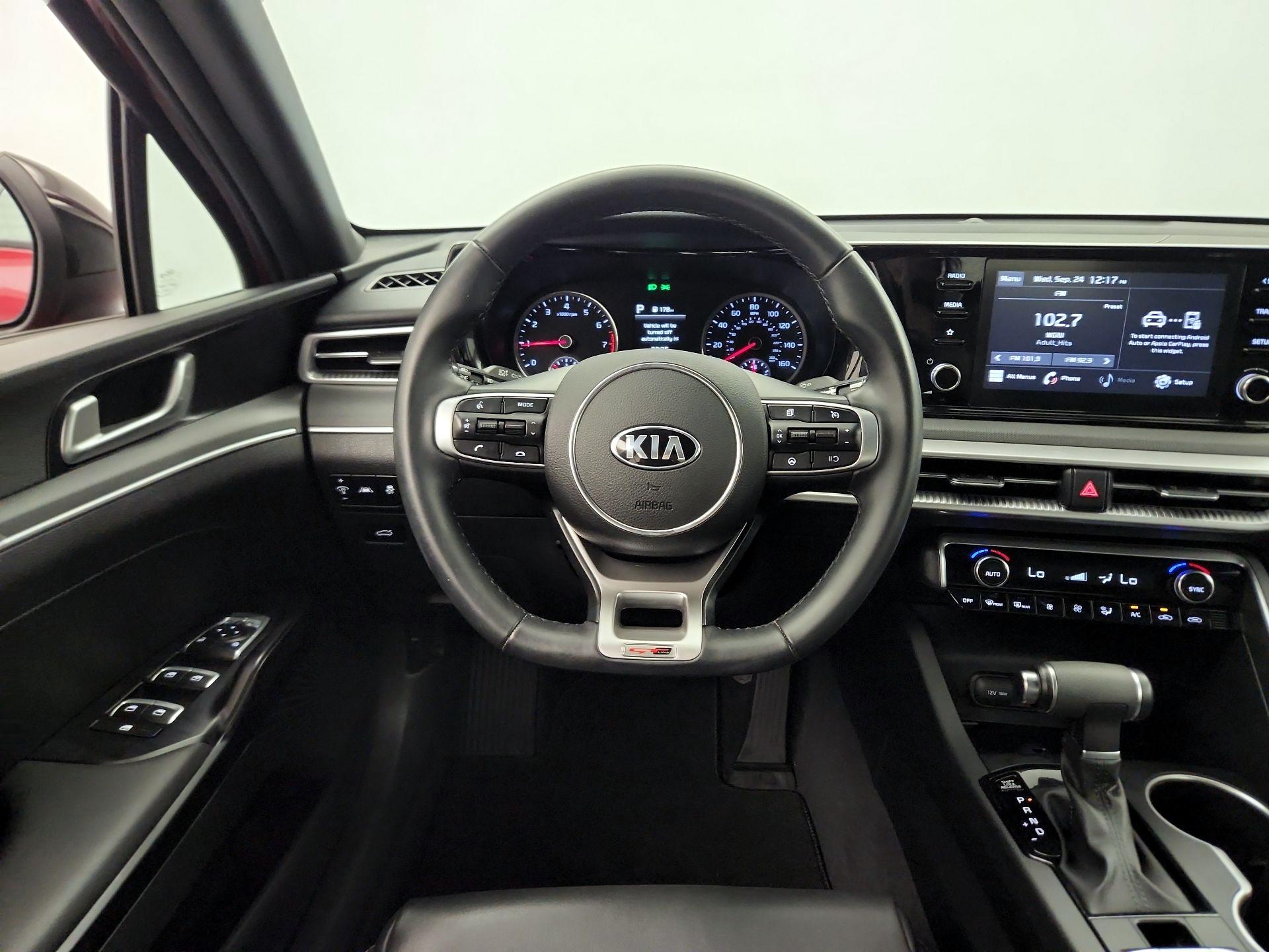 Thumbnail: 2021 Kia K5 - 10