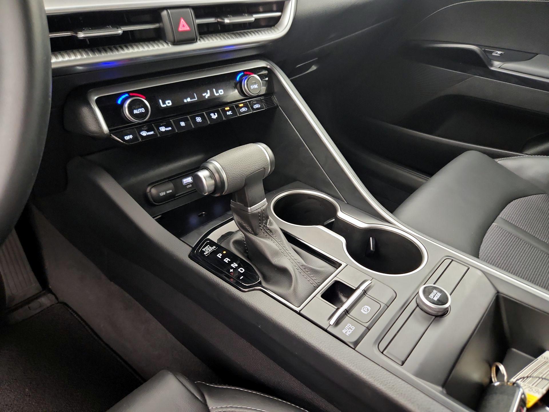 Thumbnail: 2021 Kia K5 - 17