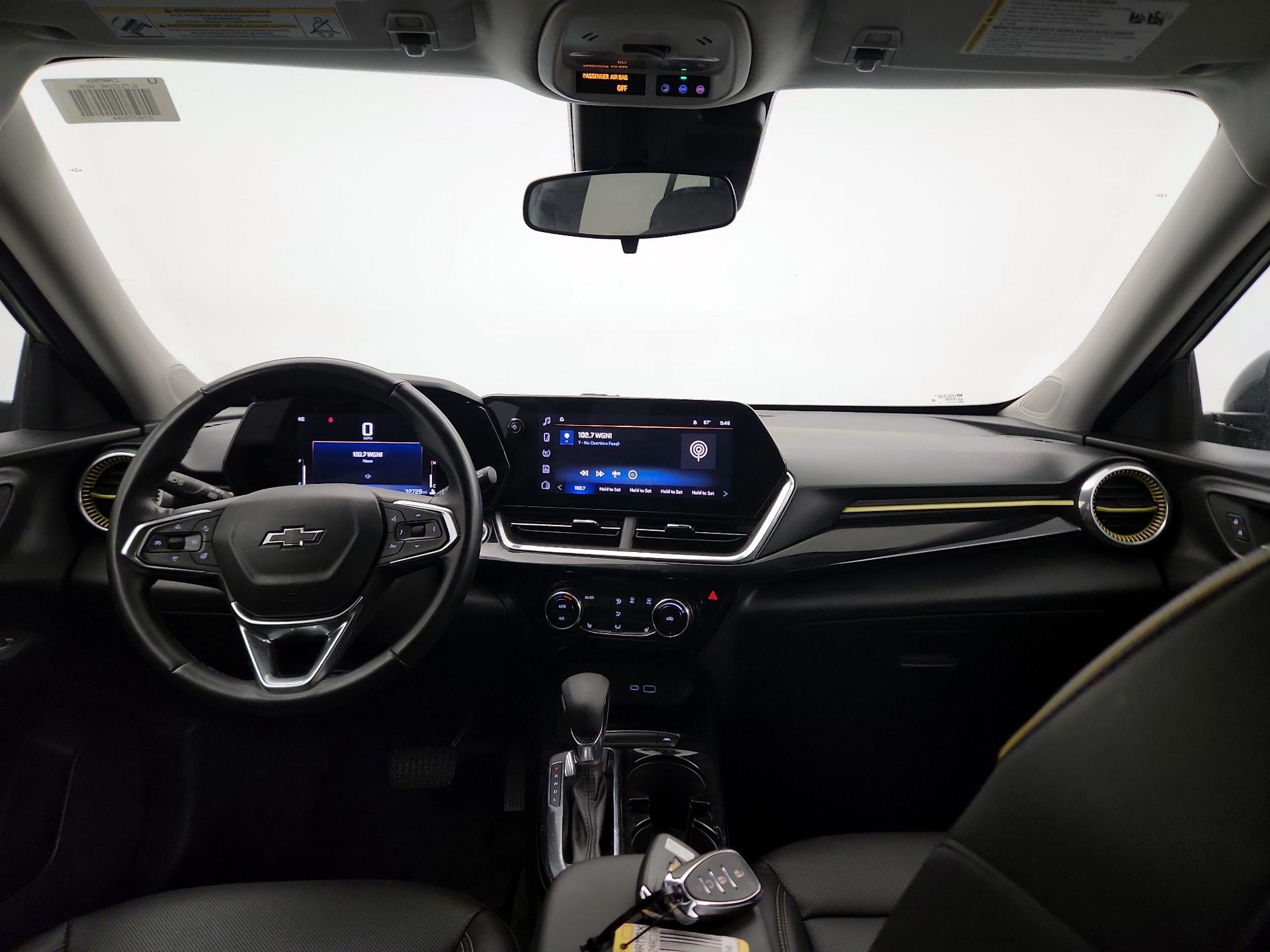 Thumbnail: 2024 Chevrolet Trax - 9