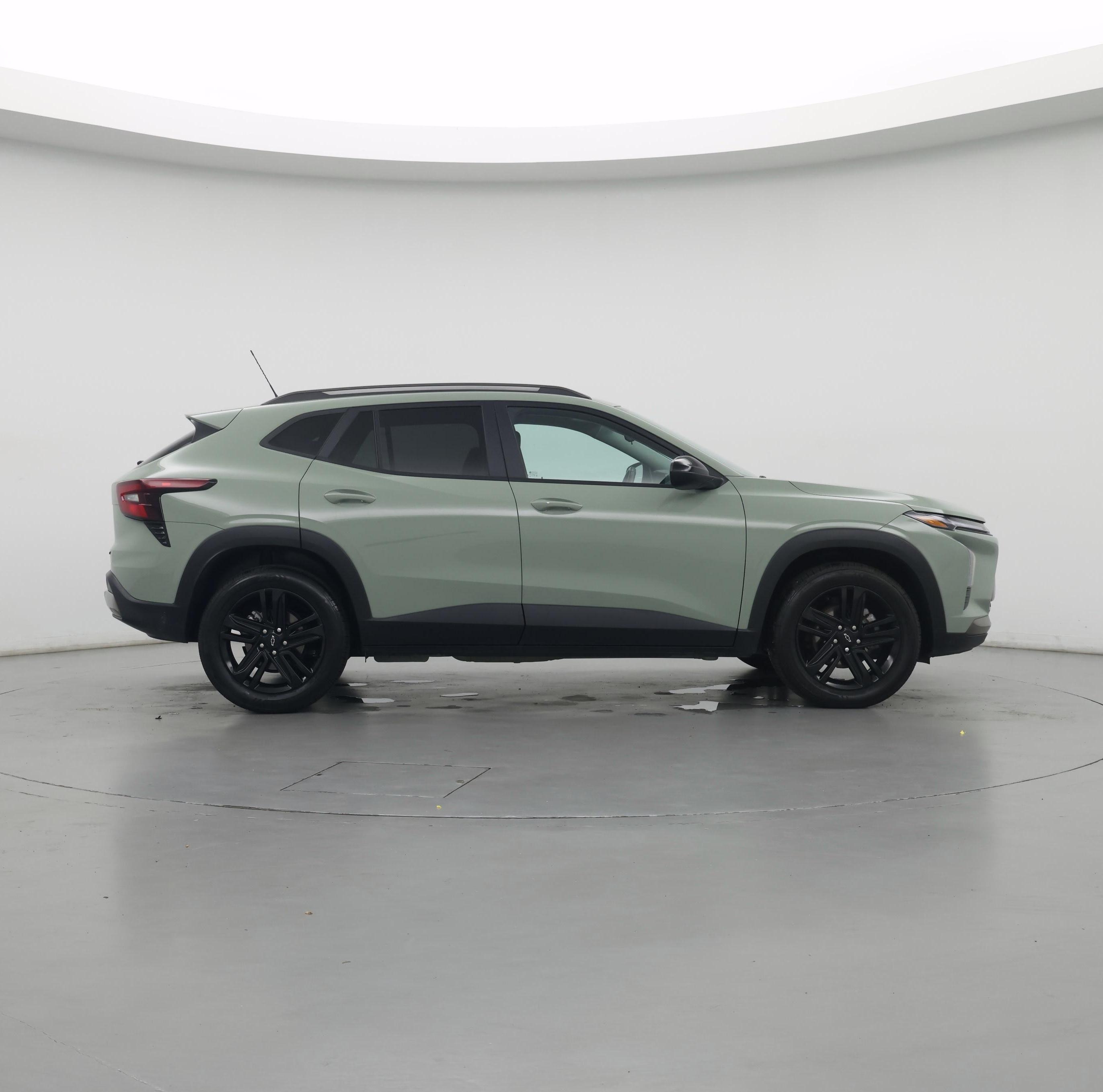 Thumbnail: 2024 Chevrolet Trax - 7