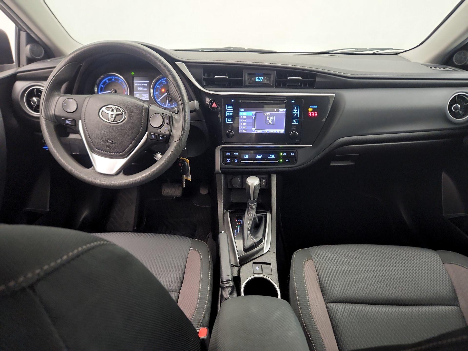 Thumbnail: 2019 Toyota Corolla - 9
