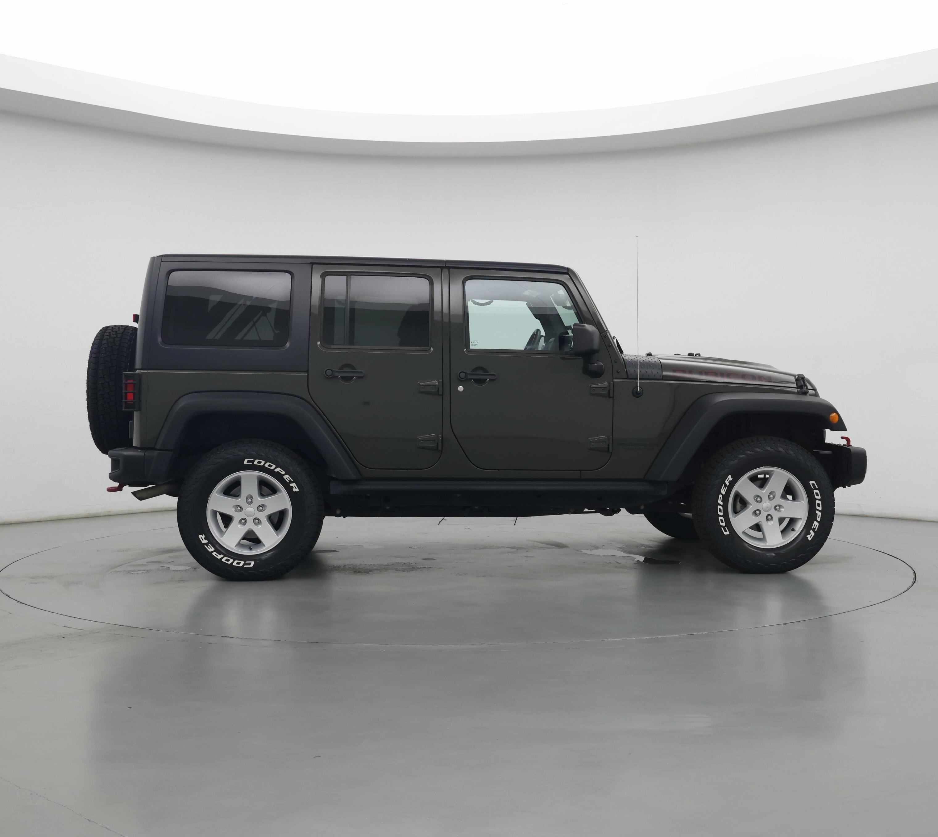 Thumbnail: 2015 Jeep Wrangler - 7