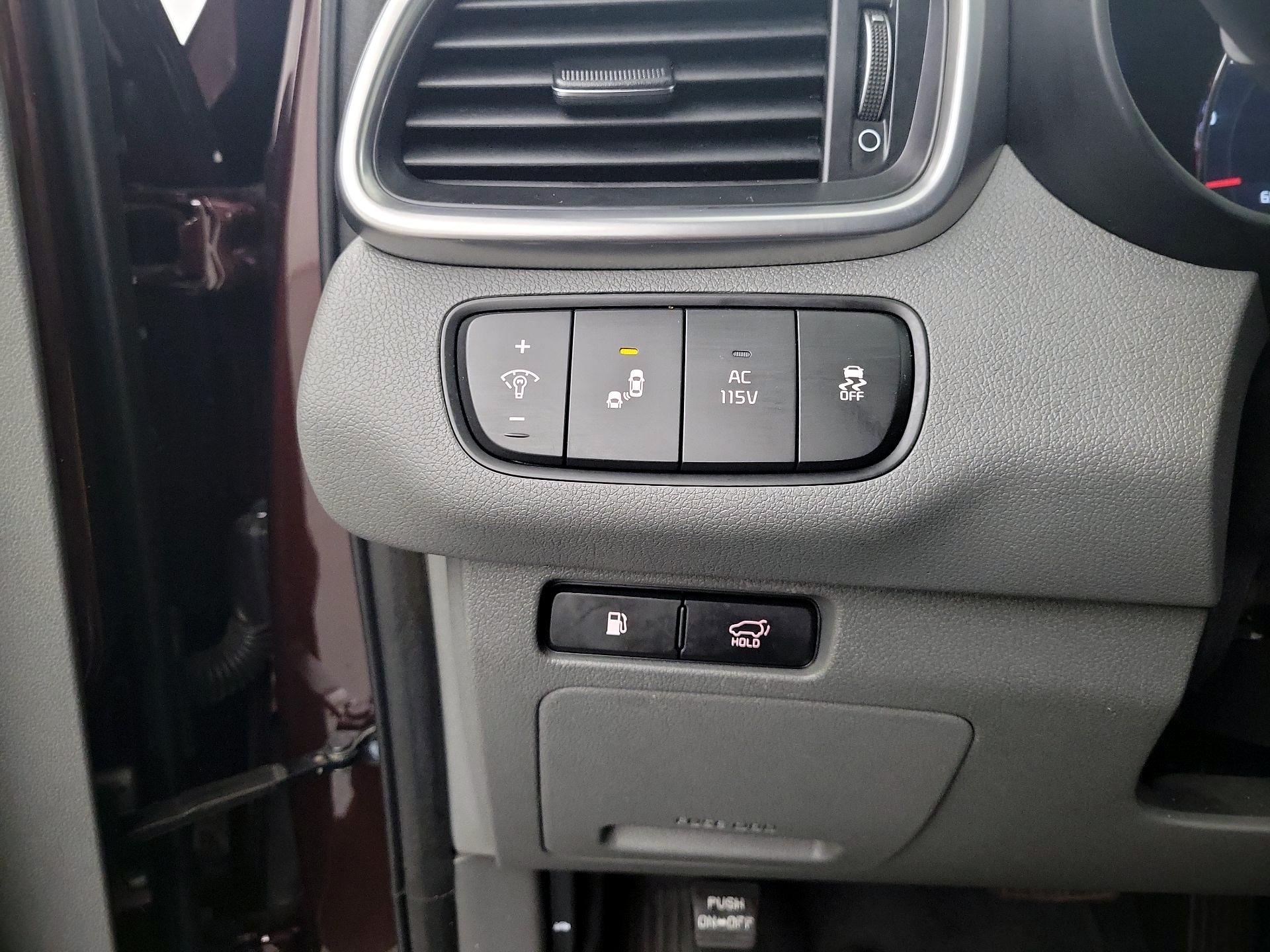 Thumbnail: 2016 Kia Sorento - 11