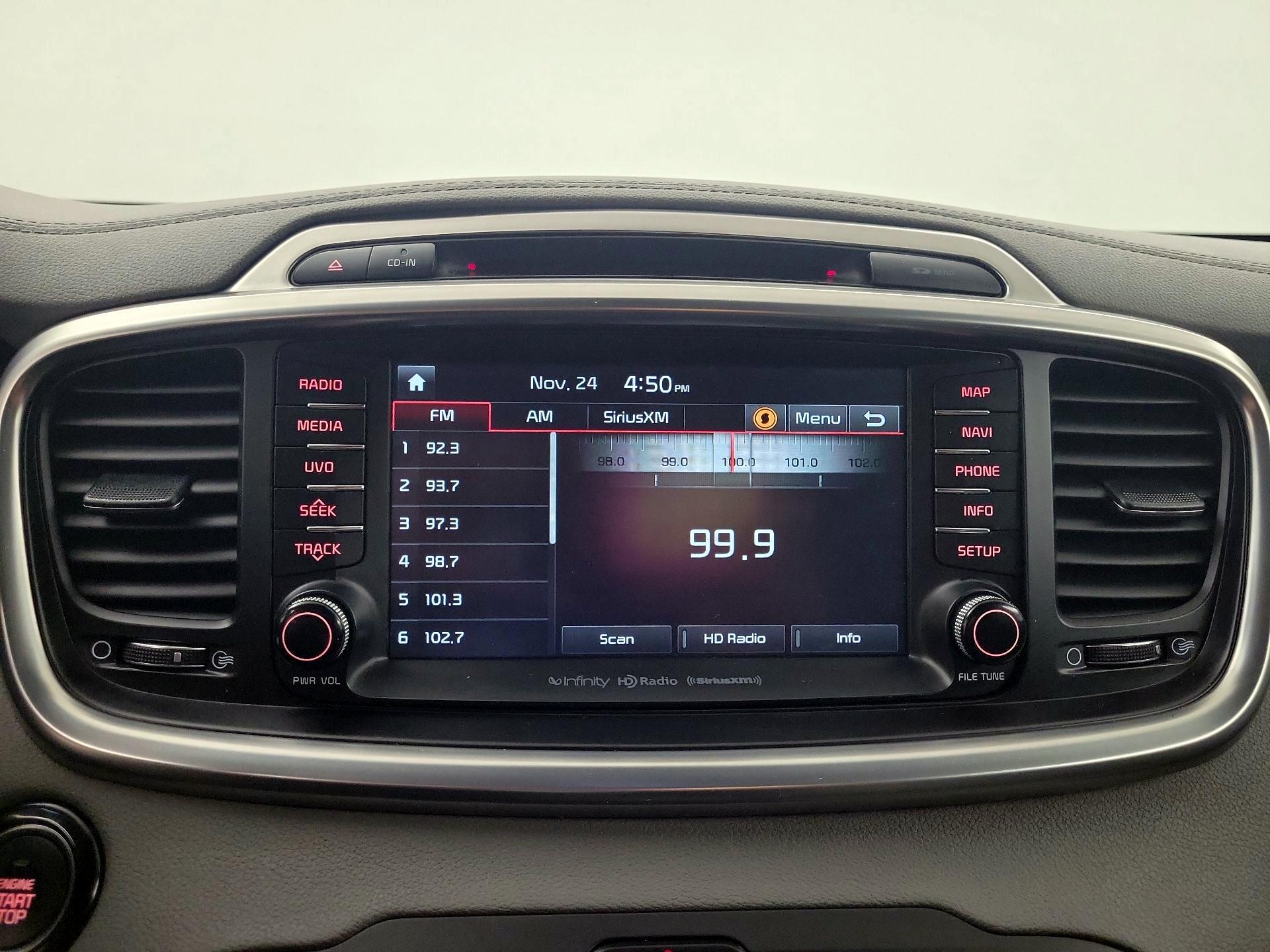 Thumbnail: 2016 Kia Sorento - 14