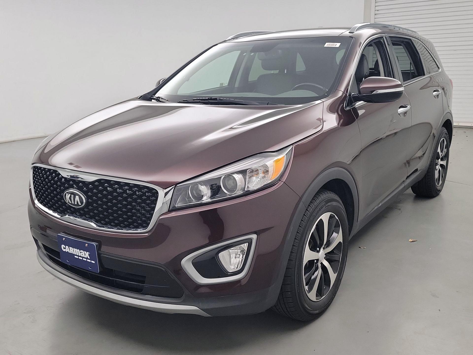 Thumbnail: 2016 Kia Sorento - 3