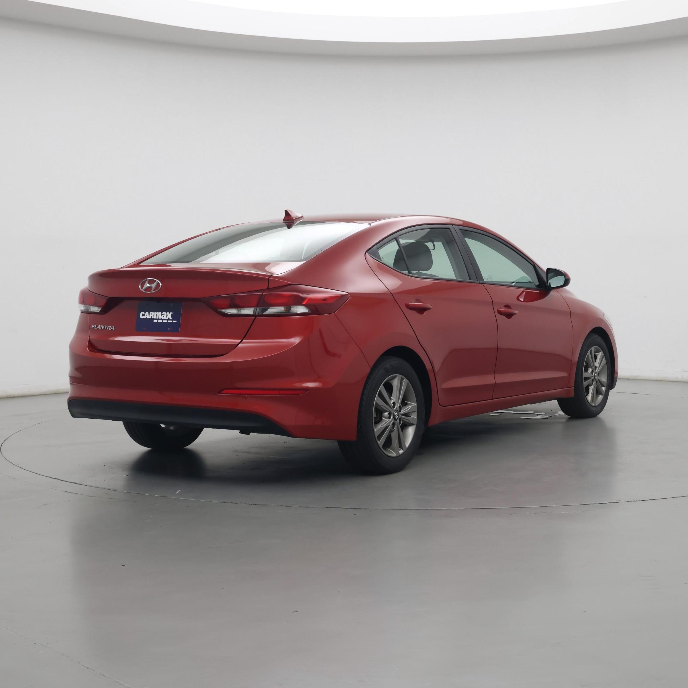 Thumbnail: 2018 Hyundai Elantra - 8