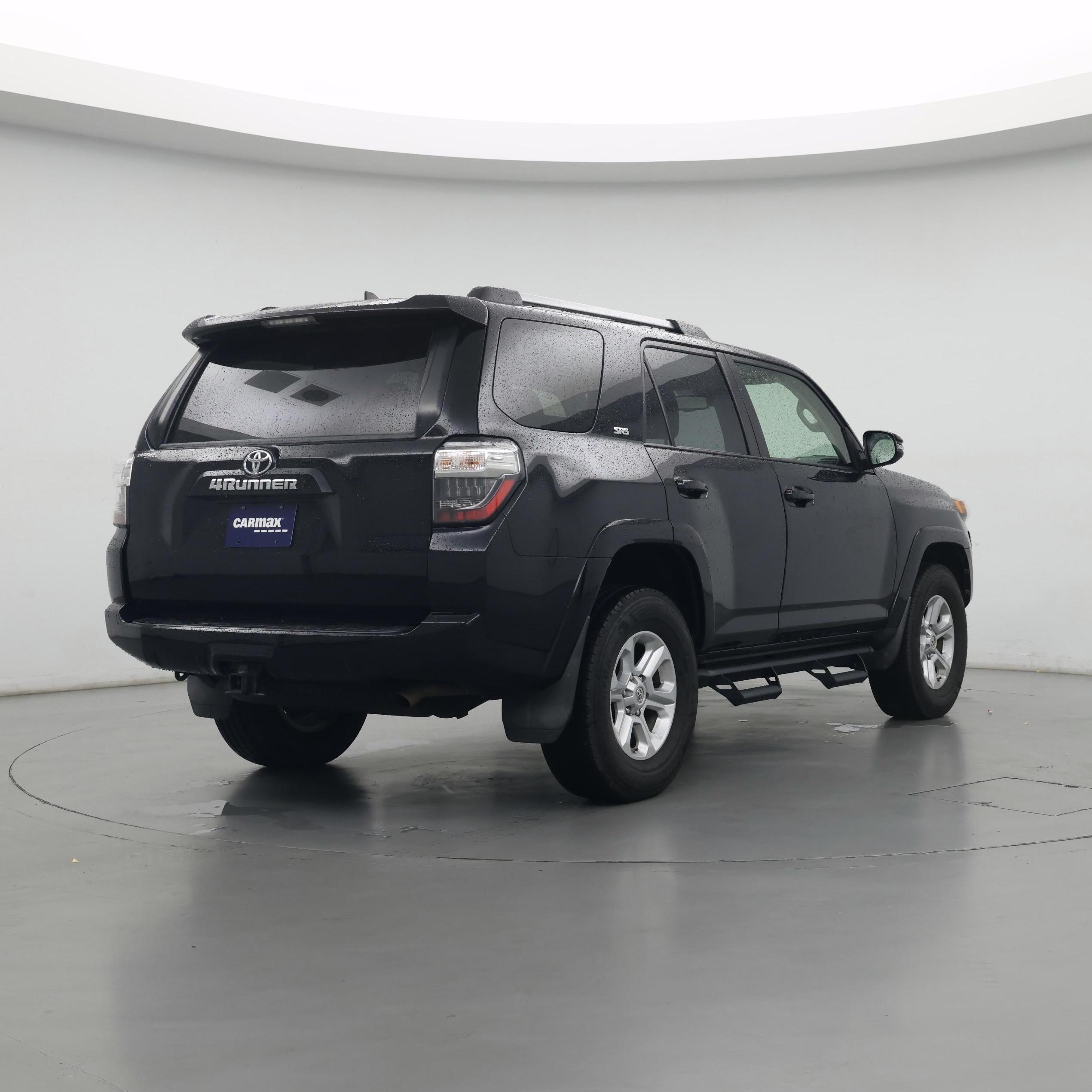 Thumbnail: 2020 Toyota 4Runner - 3