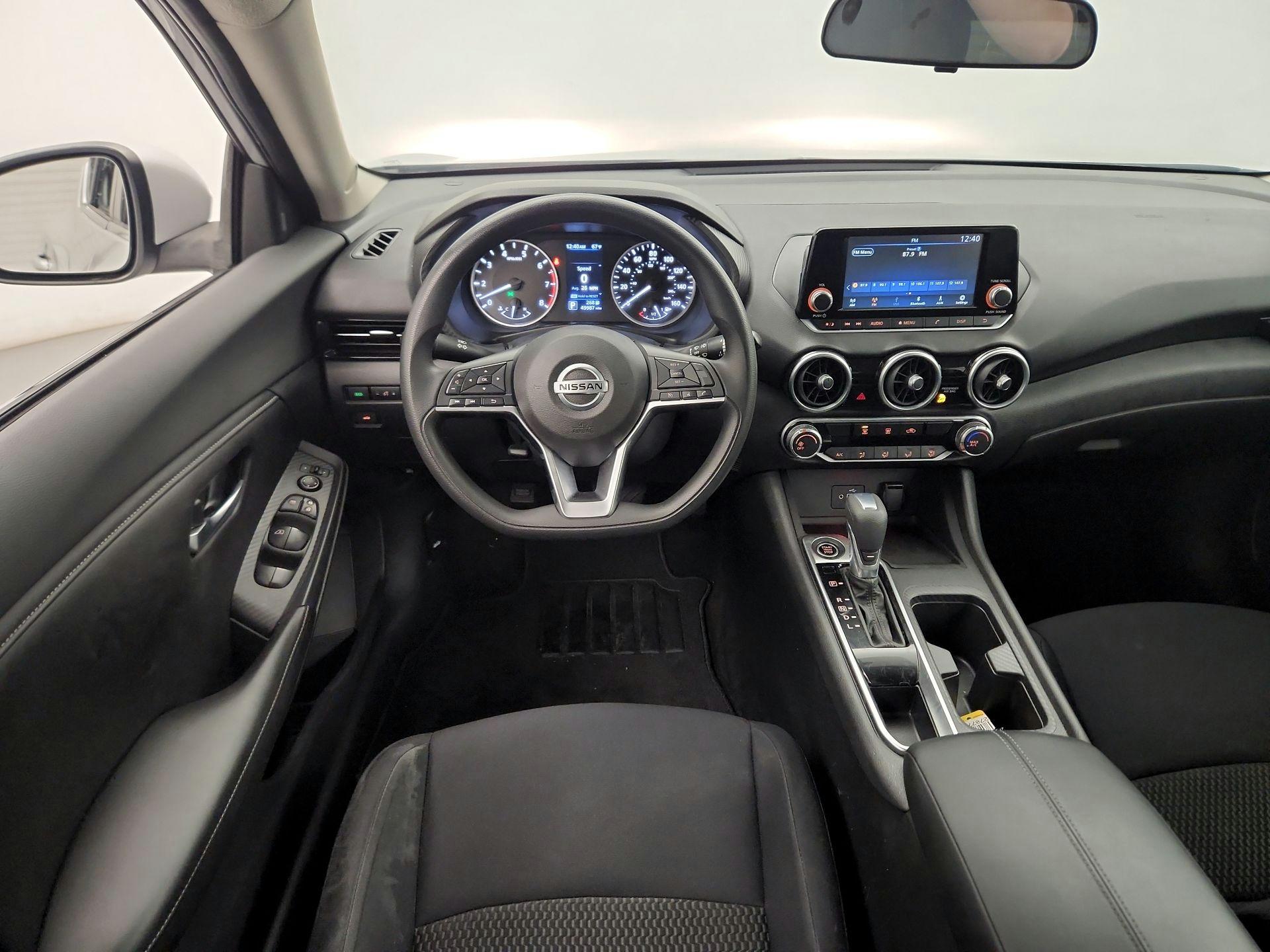 Thumbnail: 2020 Nissan Sentra - 10