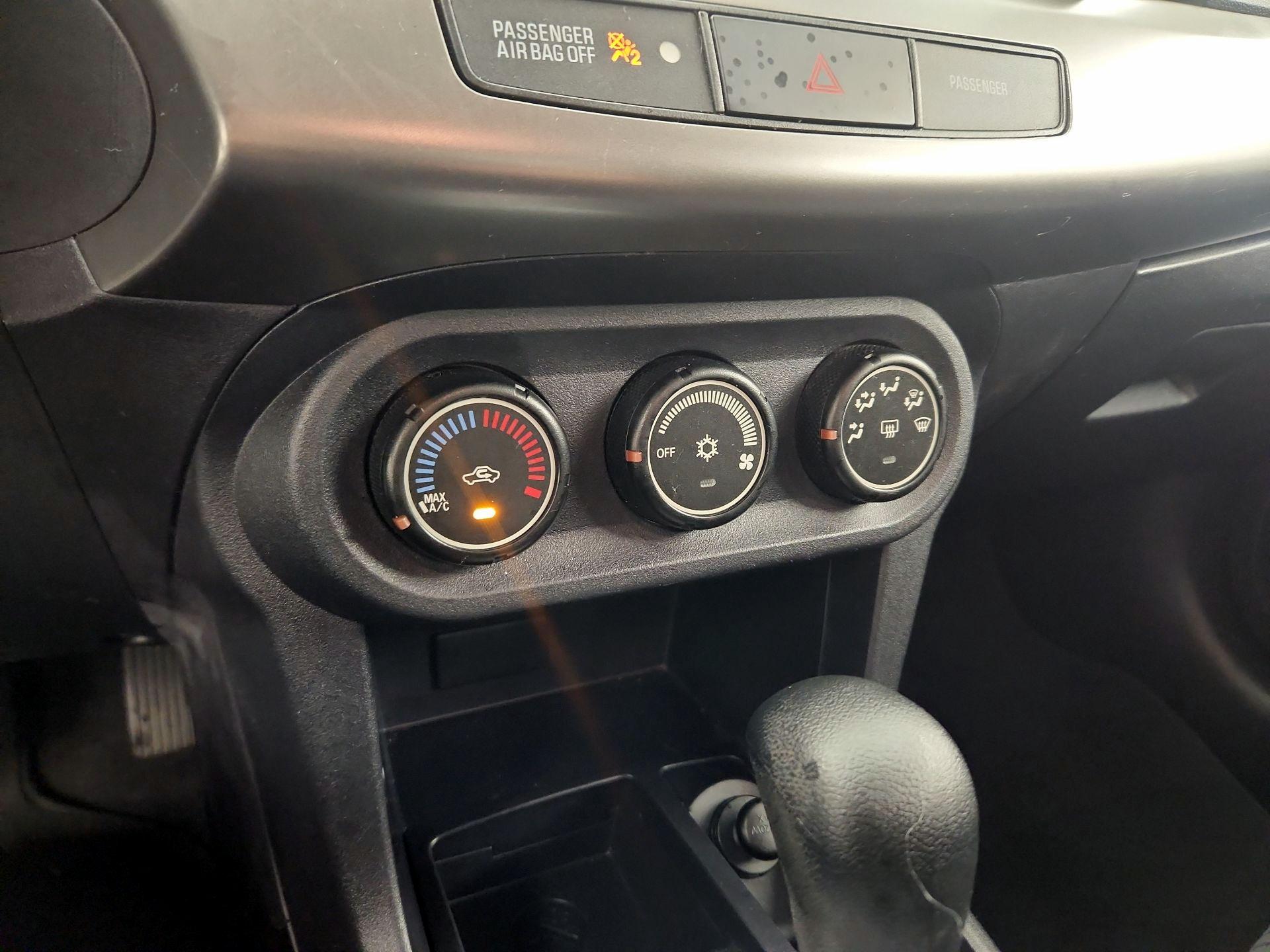 Thumbnail: 2015 Mitsubishi Lancer - 16