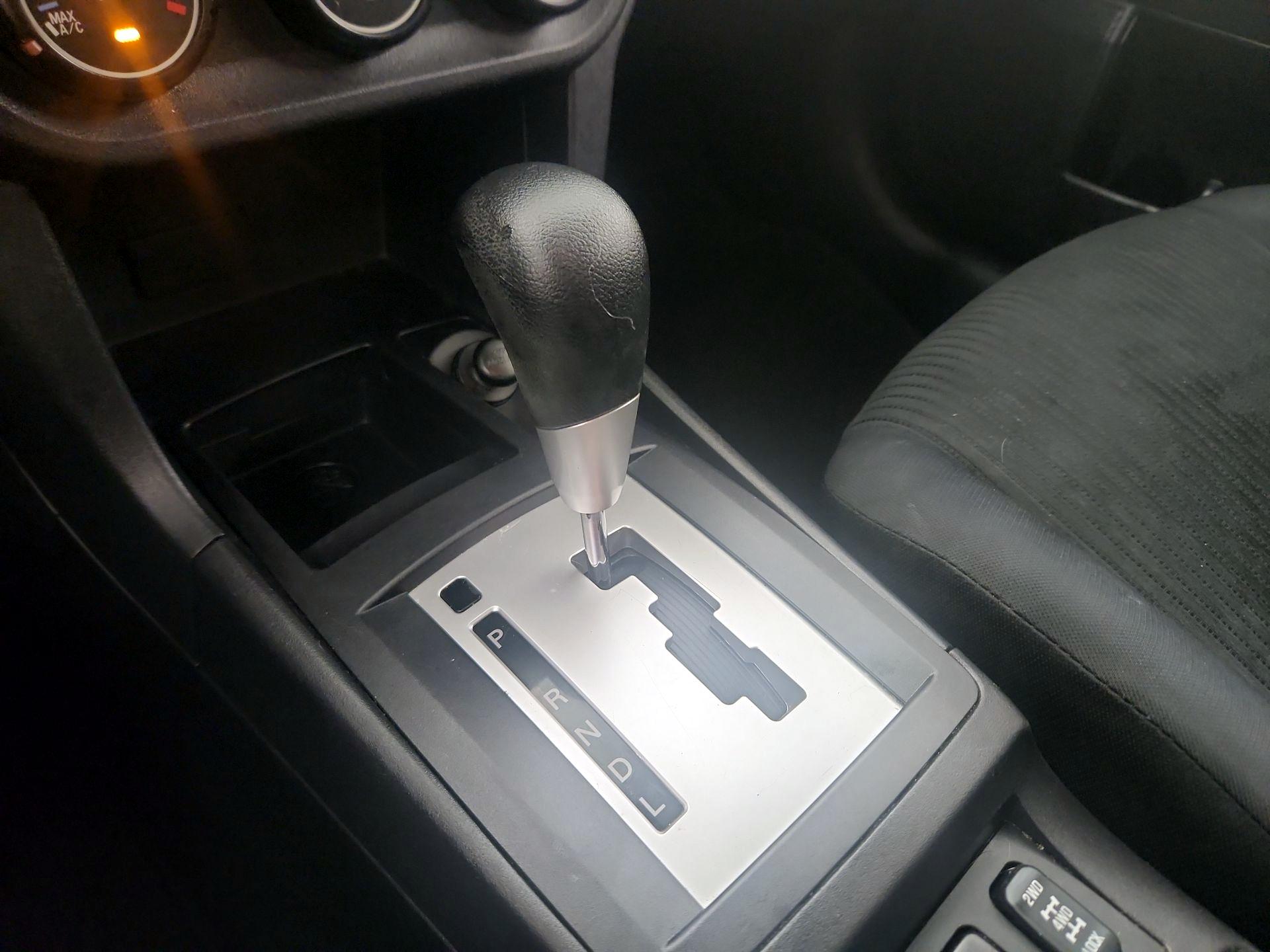 Thumbnail: 2015 Mitsubishi Lancer - 17