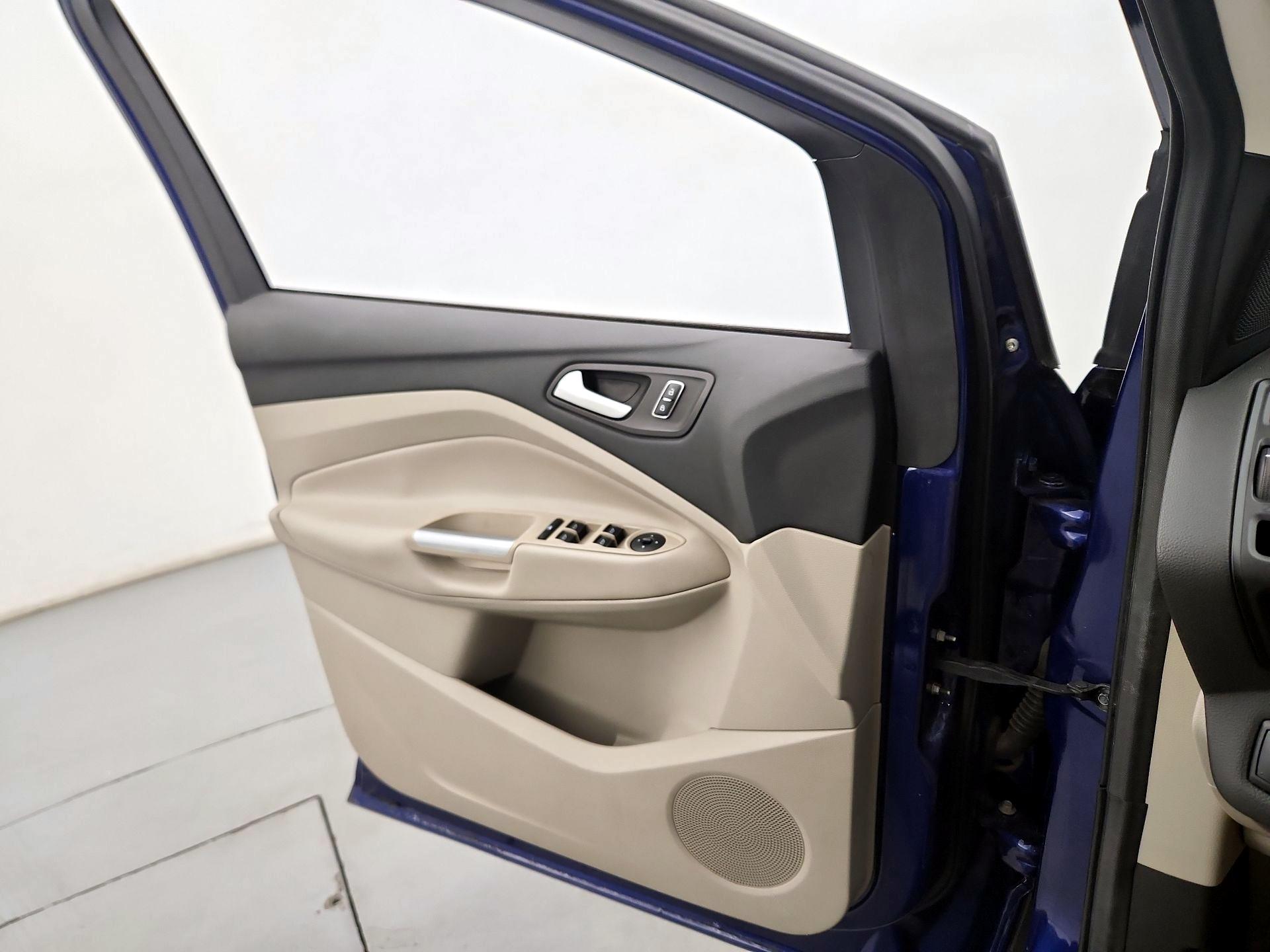 Thumbnail: 2014 Ford Escape - 12