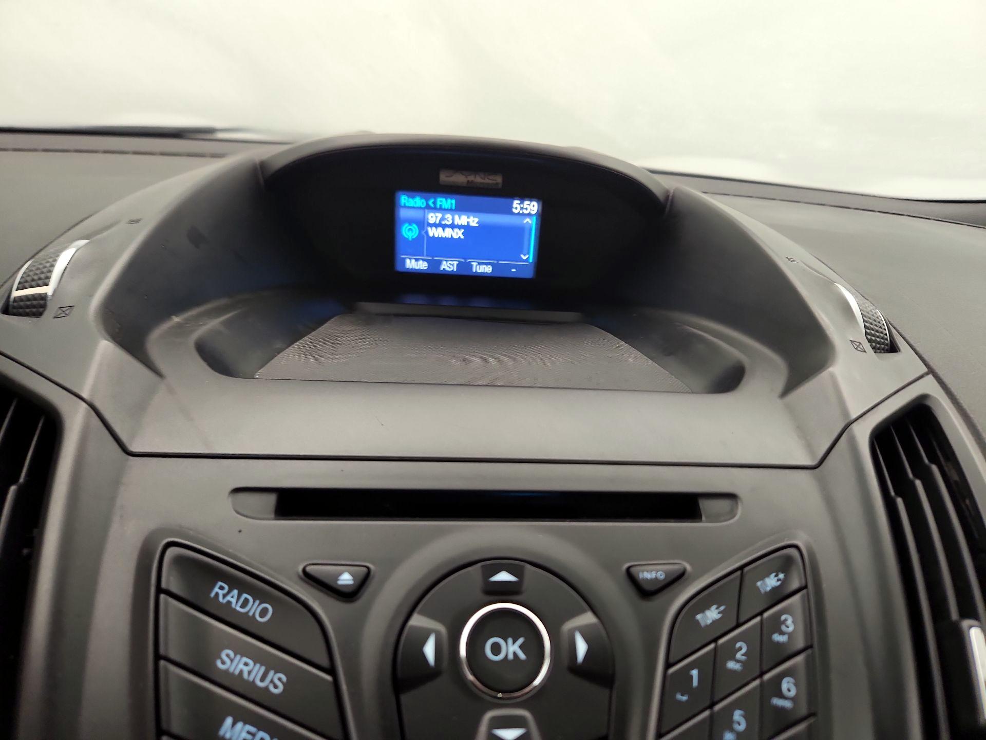Thumbnail: 2014 Ford Escape - 15