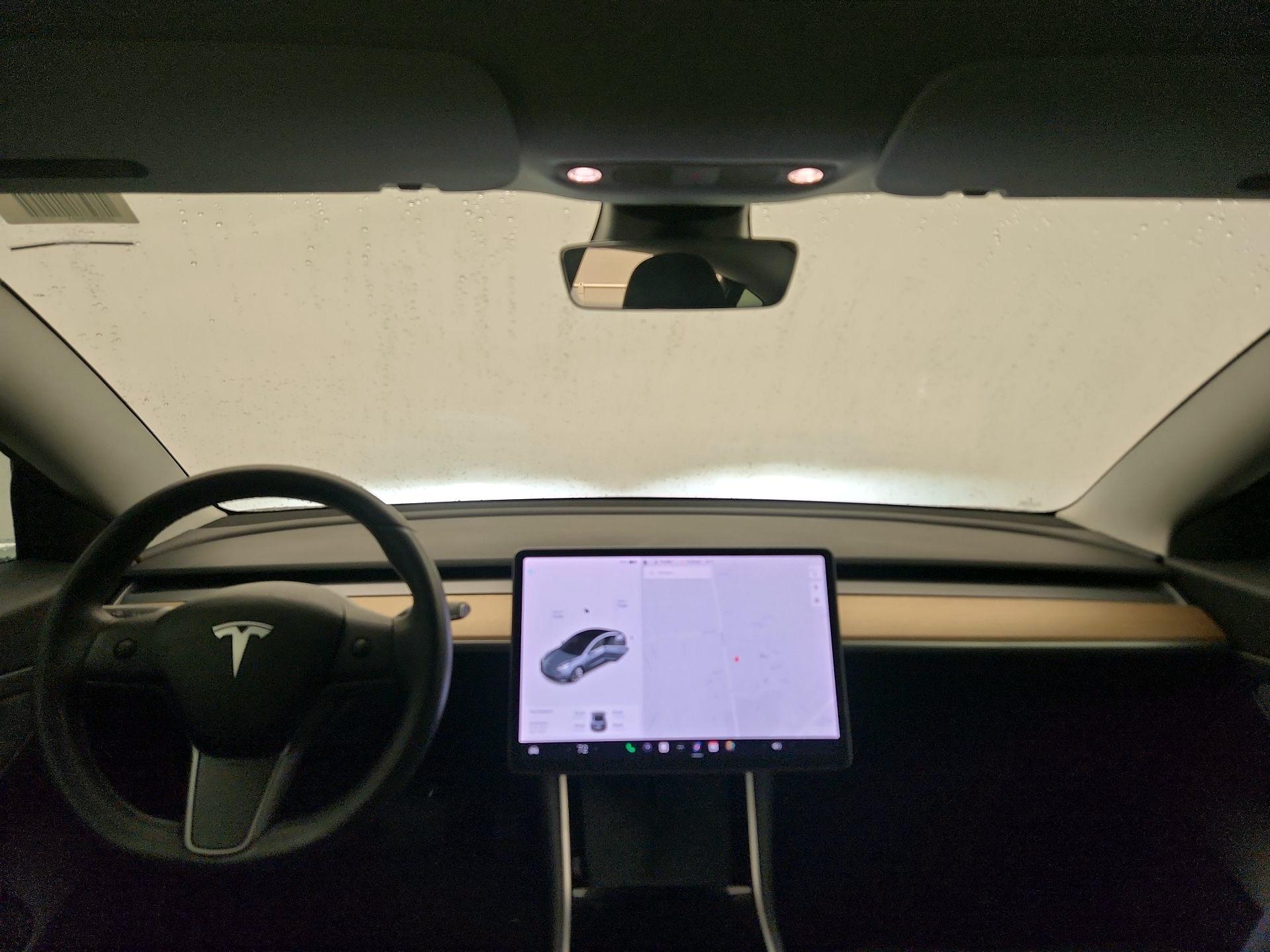 Thumbnail: 2020 Tesla Model 3 - 9