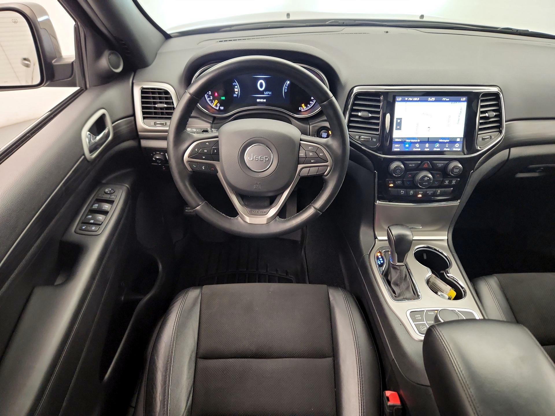 Thumbnail: 2022 Jeep Grand Cherokee - 10