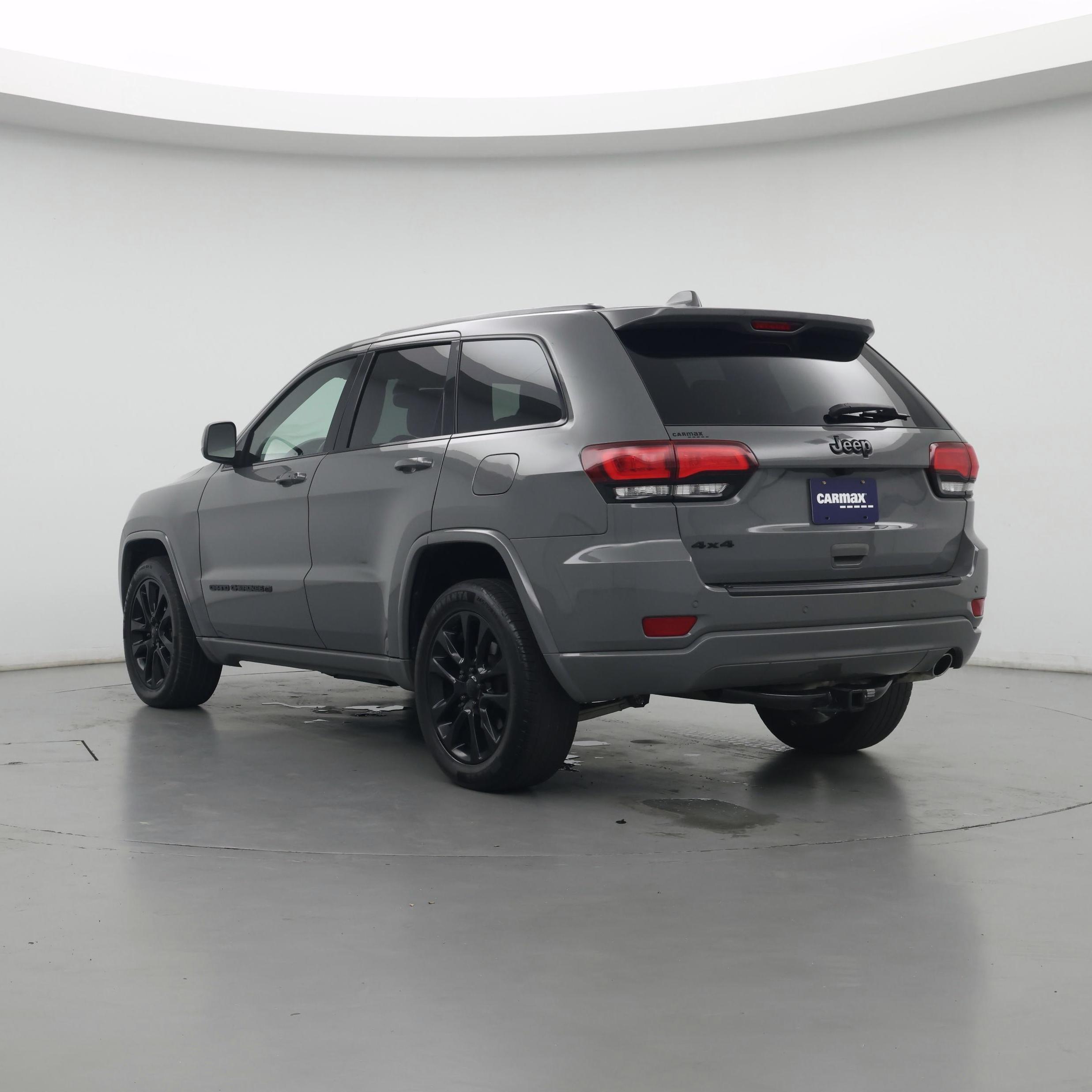 Thumbnail: 2022 Jeep Grand Cherokee - 2