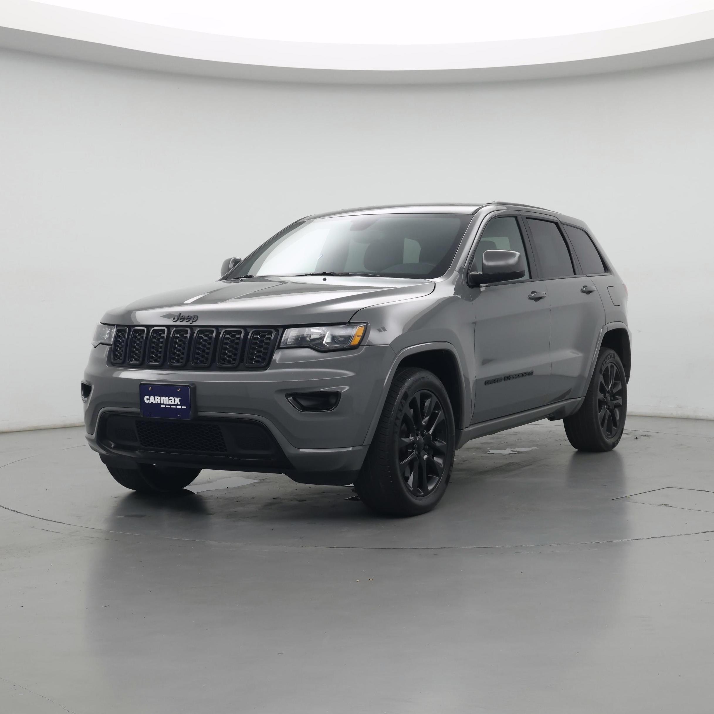 Thumbnail: 2022 Jeep Grand Cherokee - 4